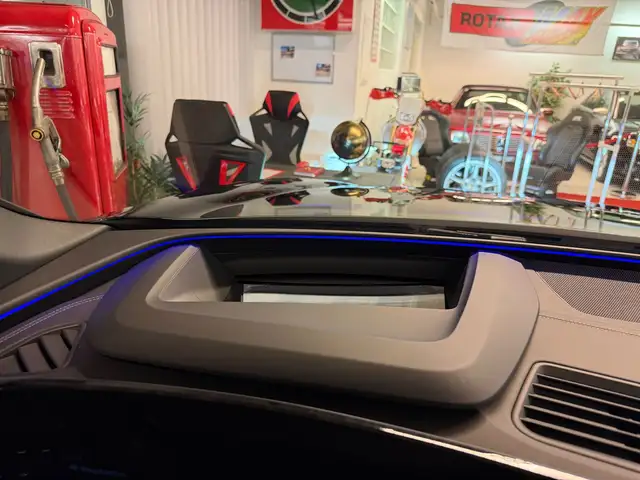 Audi Q6 e-tron performance 225 kW Panorama Anhängerkupplung Ansicht 24