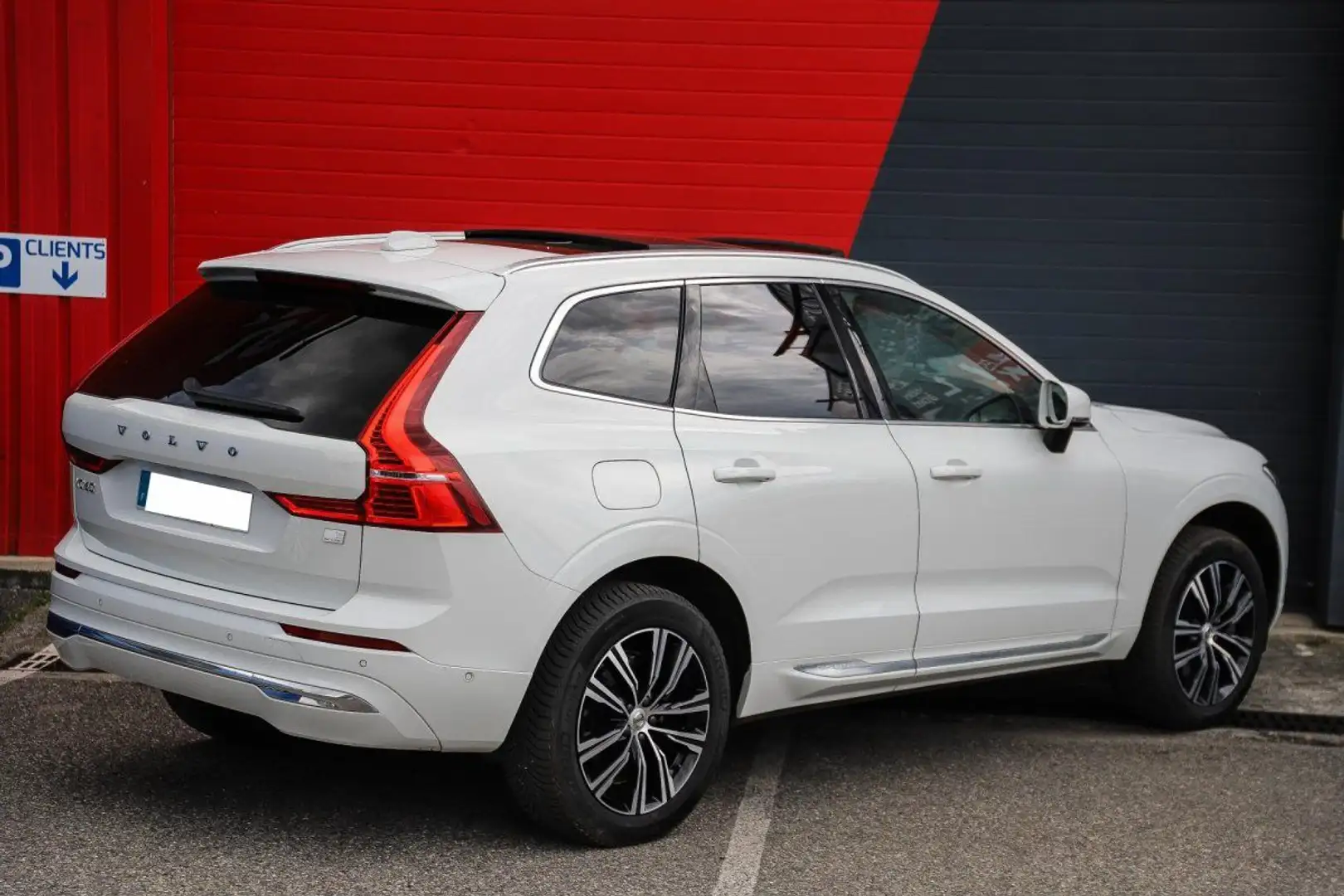 Volvo XC60 T6 AWD 398 Recharge 253%2B145 BVA Geartronic Inscr Blanc - 2