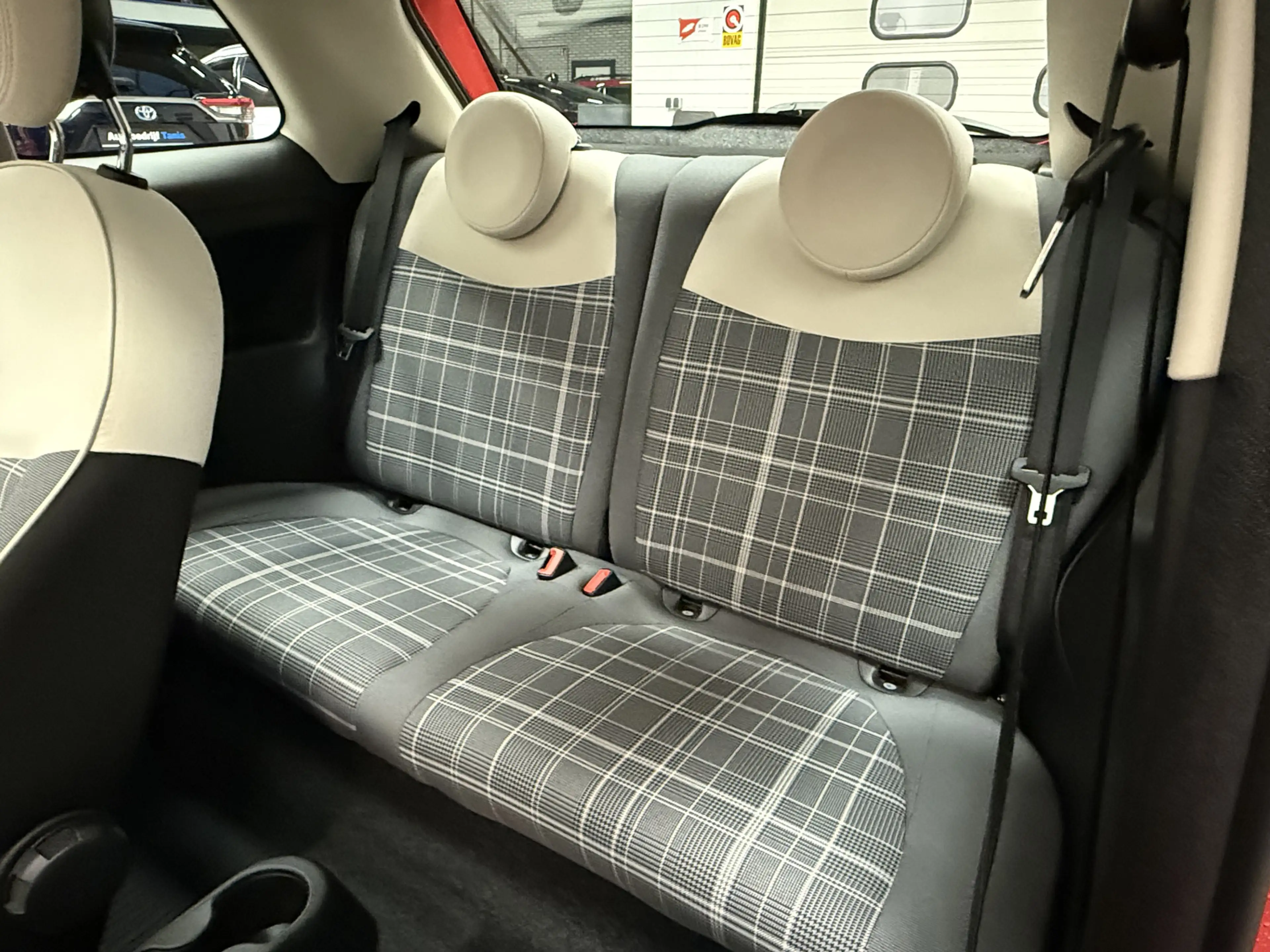 Fiat 500 1.2 Lounge AIRCO/ECC-PANODAK-NAVI by CARPLAY-PDC-L — photo 37