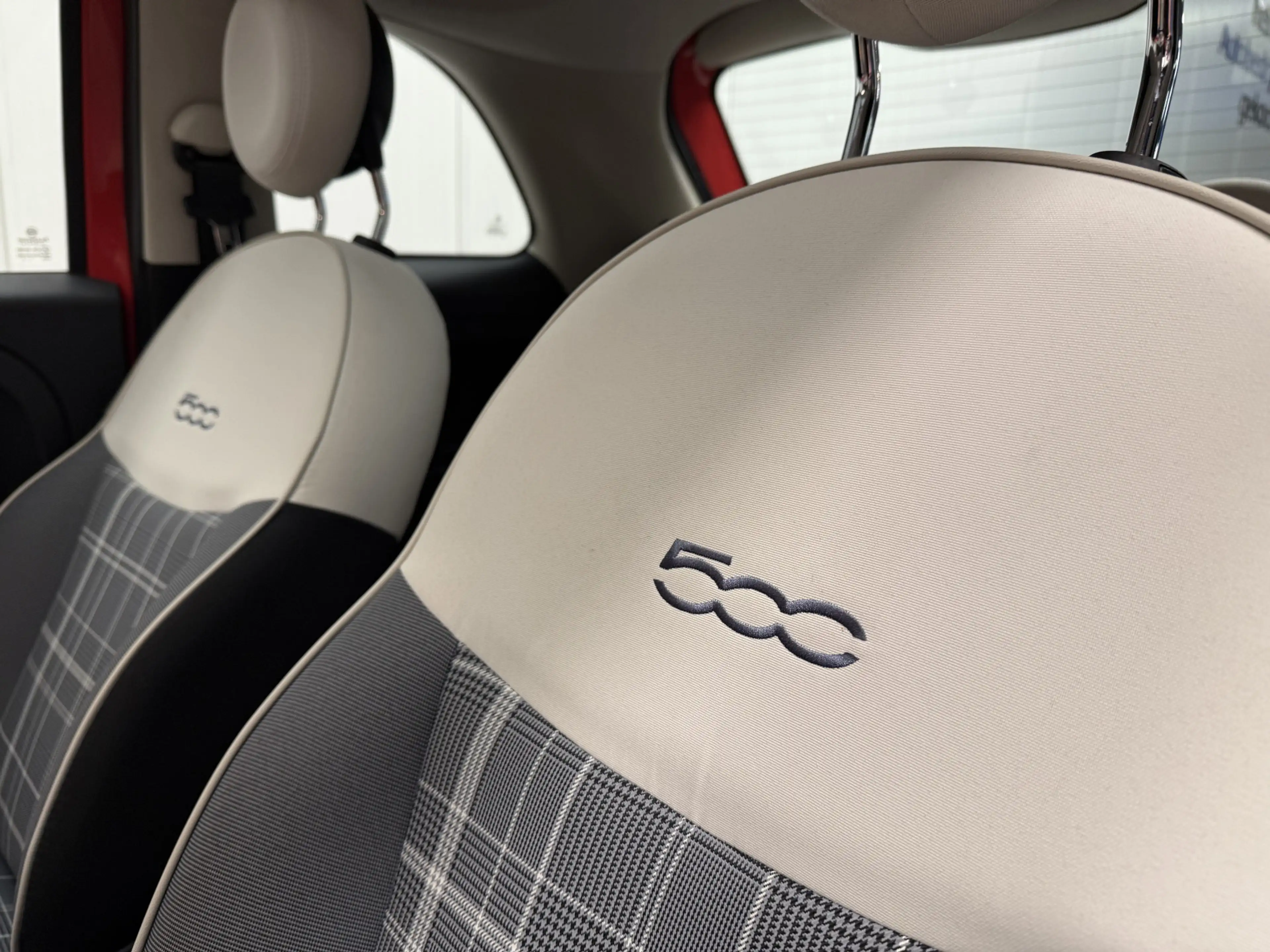 Fiat 500 1.2 Lounge AIRCO/ECC-PANODAK-NAVI by CARPLAY-PDC-L — photo 35