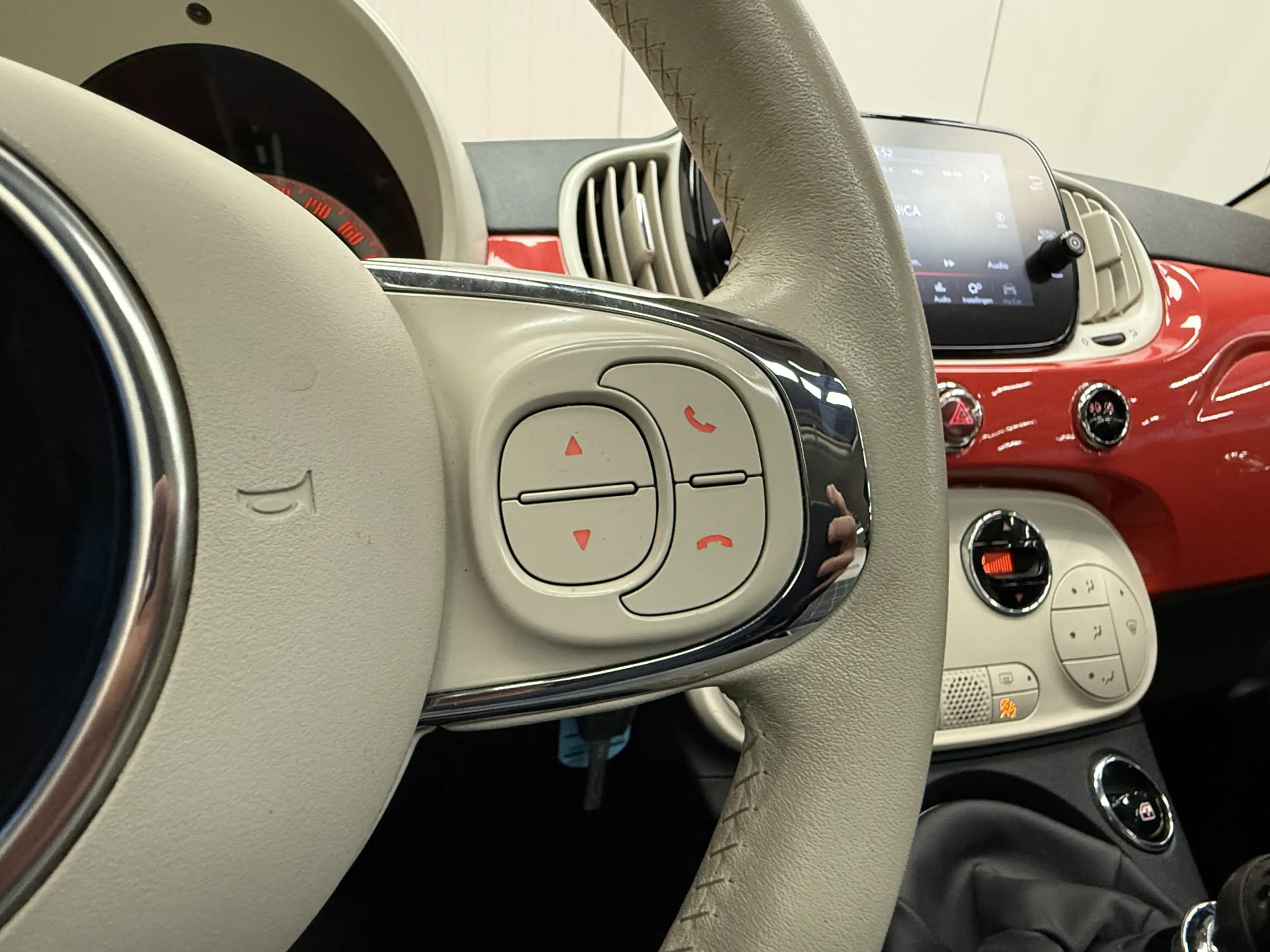 Fiat 500 1.2 Lounge AIRCO/ECC-PANODAK-NAVI by CARPLAY-PDC-L — photo 22