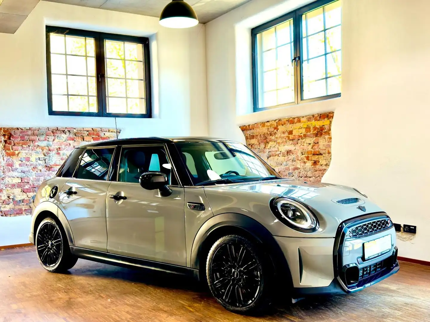 MINI Cooper S Autom. Classic Trim Kamera LED Sitzheiz Grau - 2