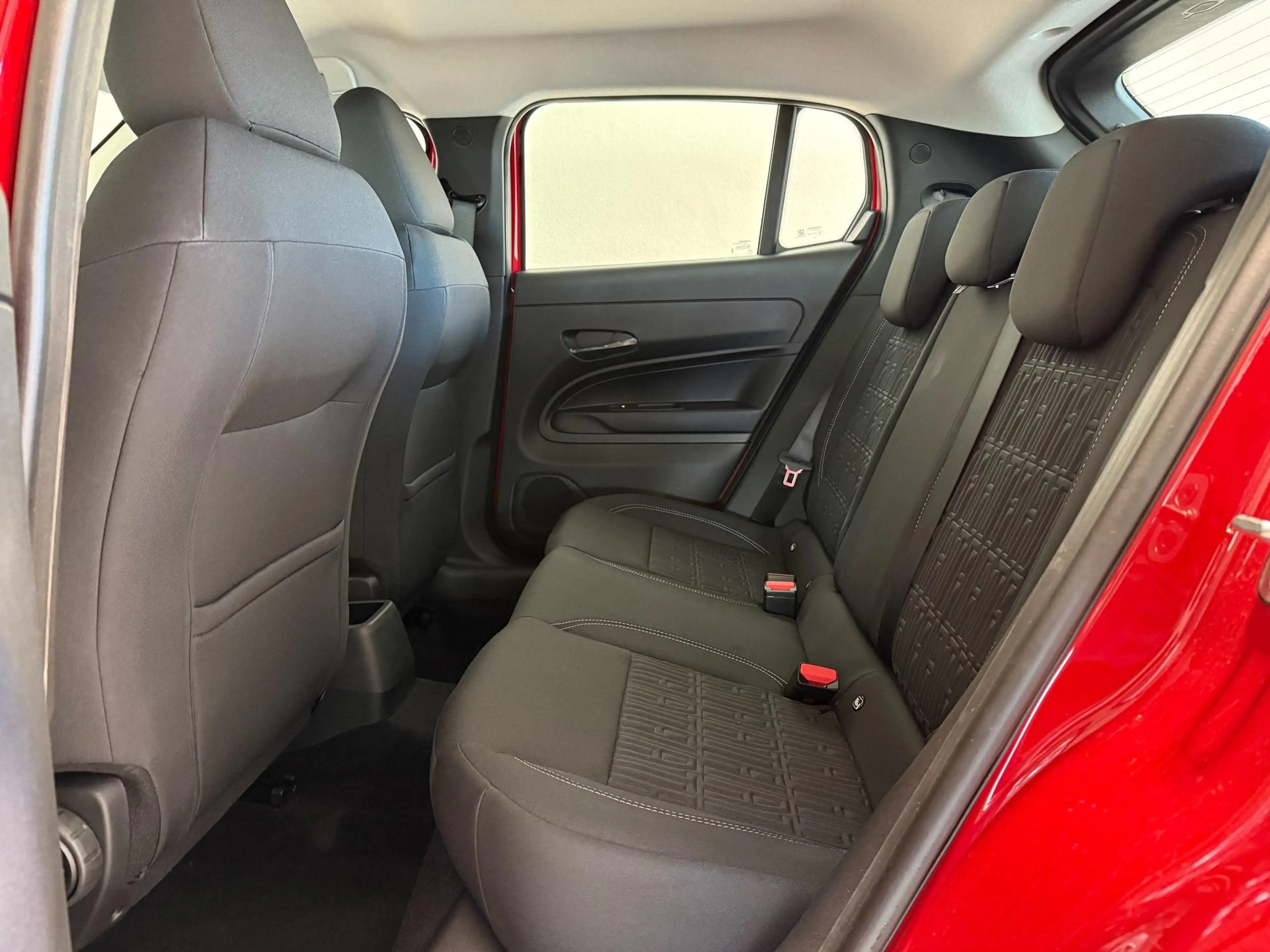 Fiat 600 Speciale Hybrid 1.2 T3 81 kW (110 PS) DCT Winte... — photo 15
