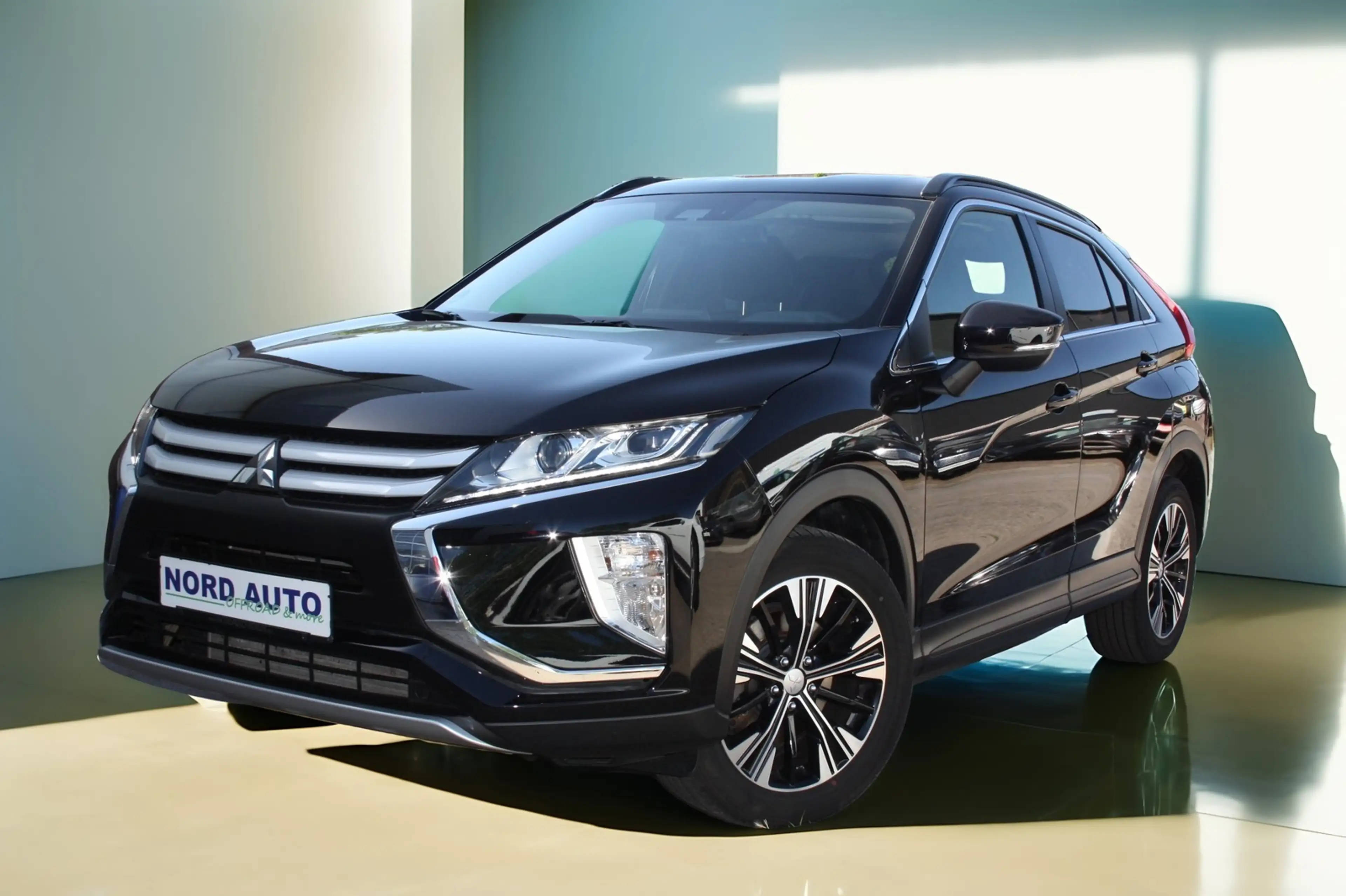 Mitsubishi Eclipse Cross 1.5 Autom. MultiMedia/Kam/Tüv NEU — photo 6