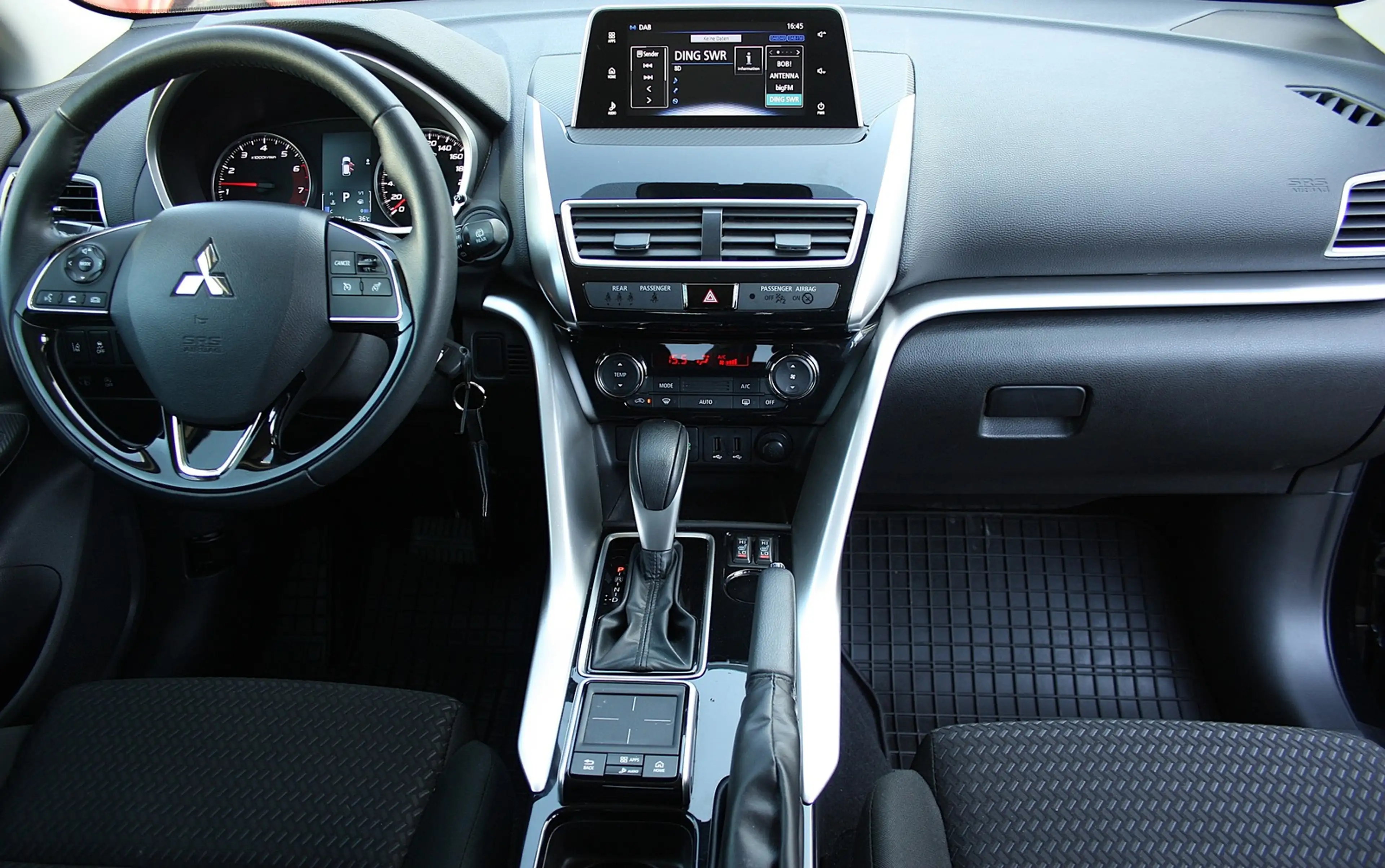 Mitsubishi Eclipse Cross 1.5 Autom. MultiMedia/Kam/Tüv NEU — photo 13