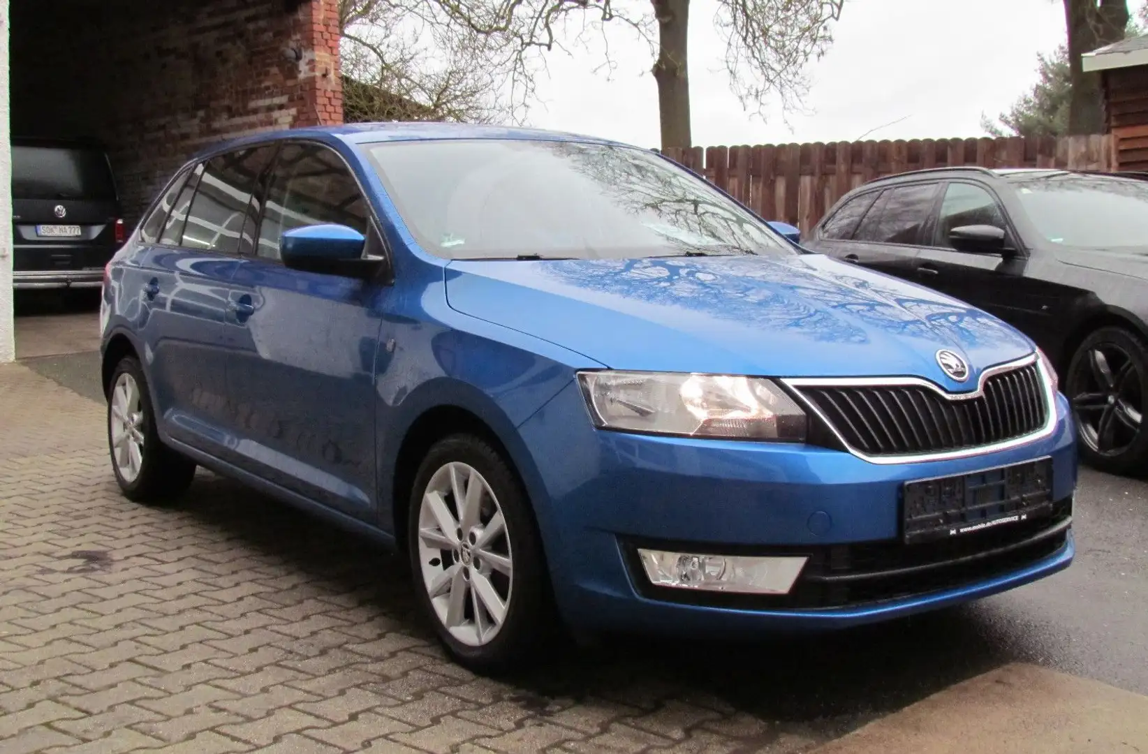 Skoda Rapid/Spaceback 1.6 TDI **Elegance Spaceback** Синій - 1