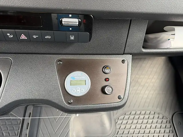 Mercedes-Benz Sprinter view 17