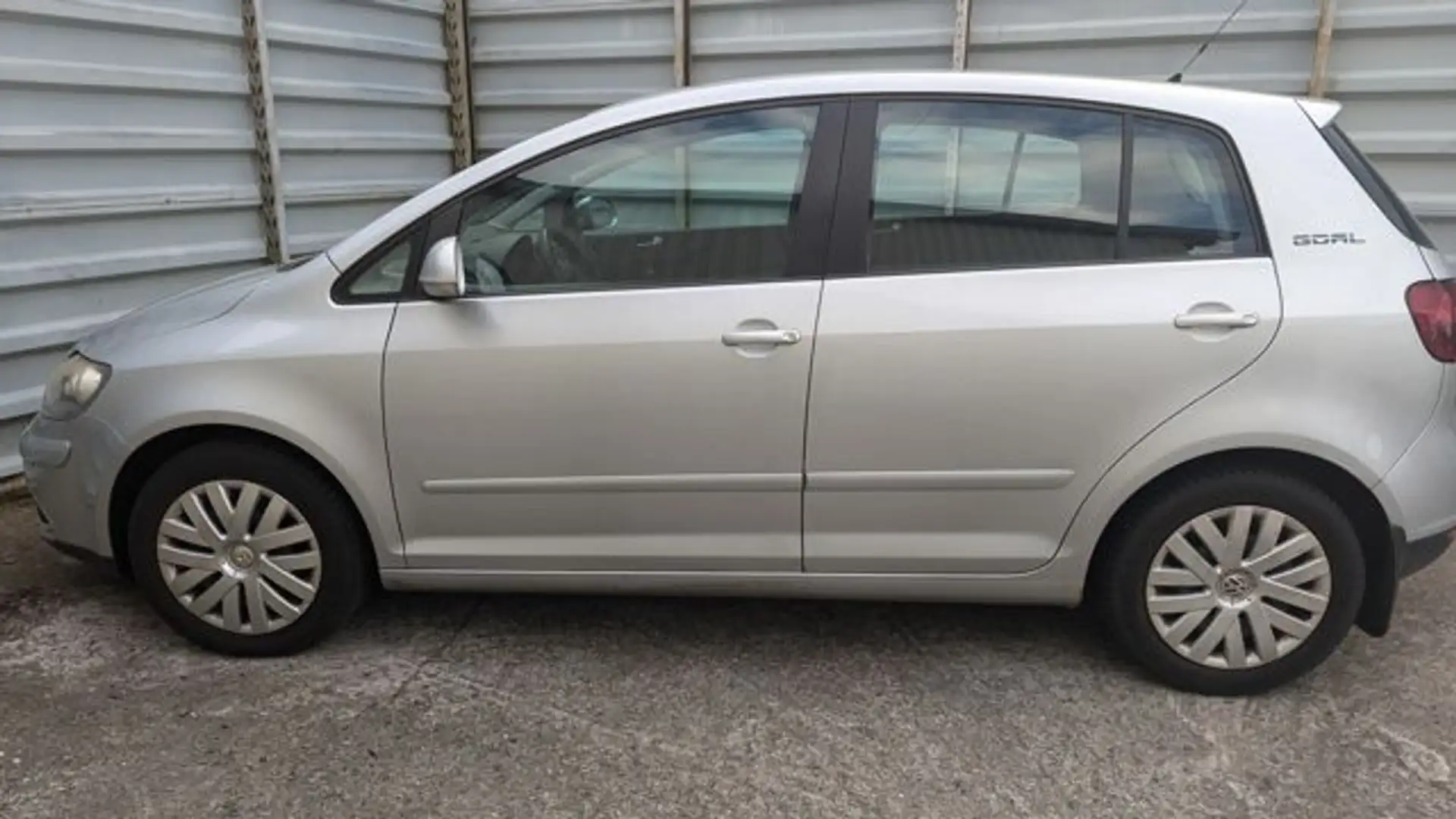 Volkswagen Golf Variant V Plus 1.4 Goal Silber - 2