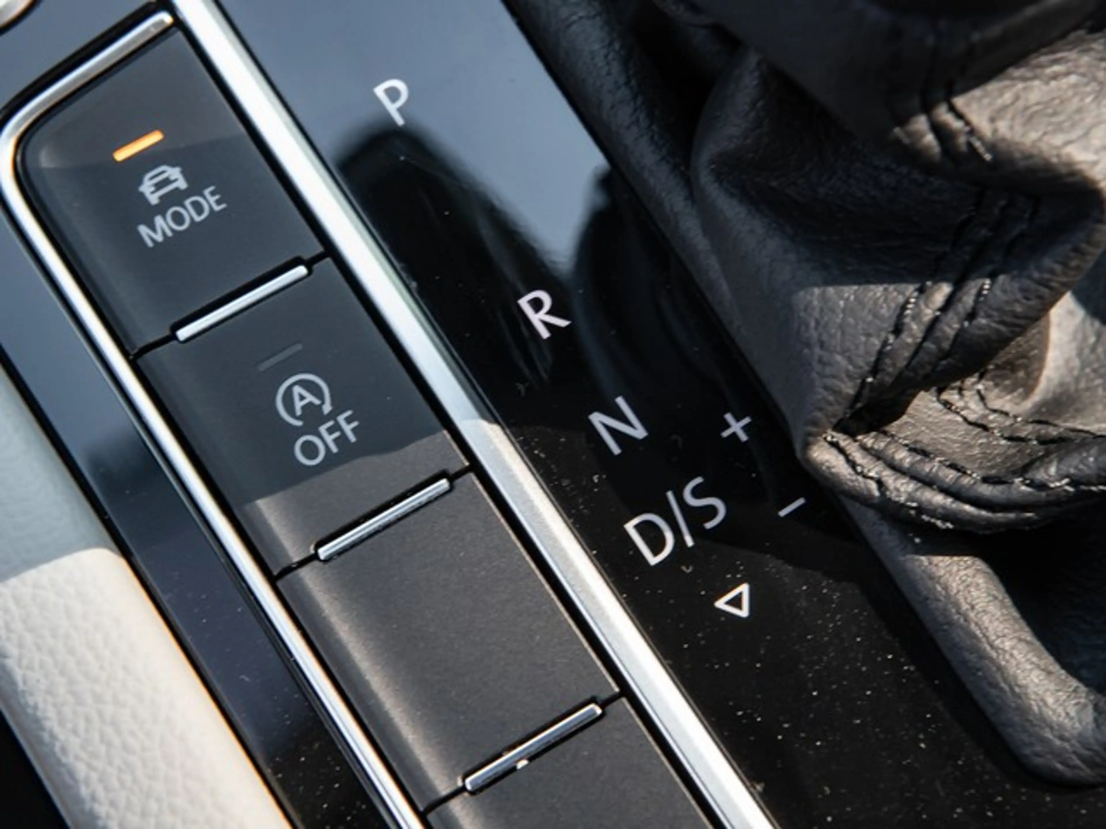 Volkswagen Passat Alltrack 2.0 MATRIX NAVI LEDER PANO — photo 15