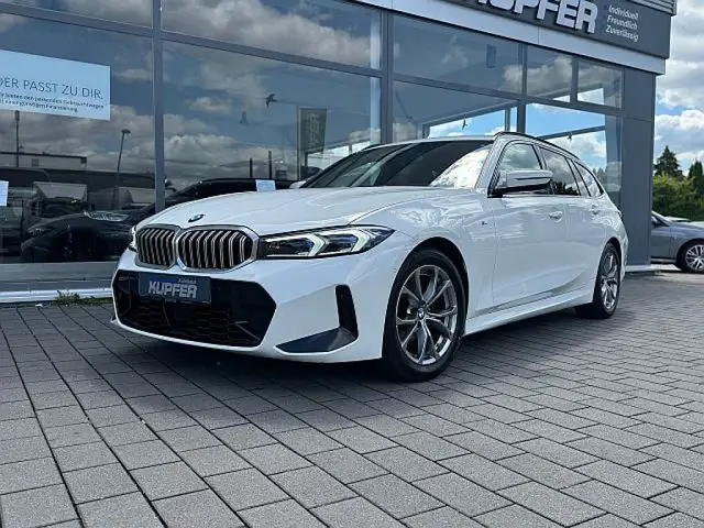 BMW 318 d Tour M Sportpaket Adapt.LED°ACC°AHK°Headup