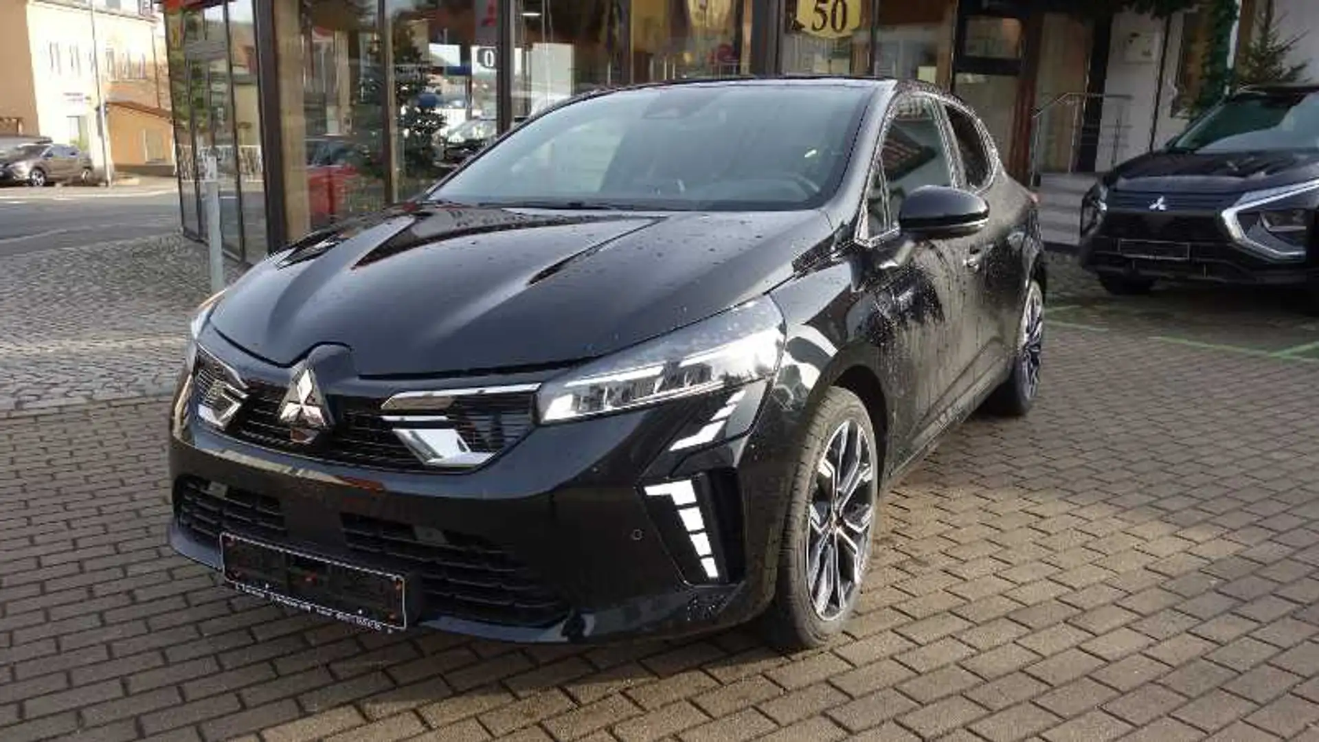 Mitsubishi Colt Select 1.6 Hybrid 3D-Navi,ACC,Totwinkelassistent Negro - 2