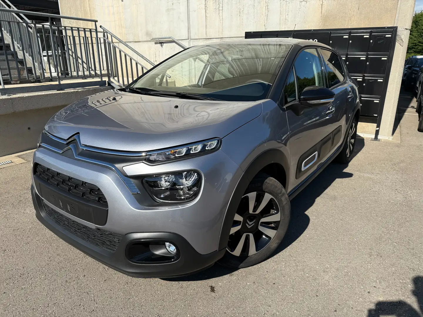 Citroen C3 C3 Pure Tech 110 MAX Argent - 1