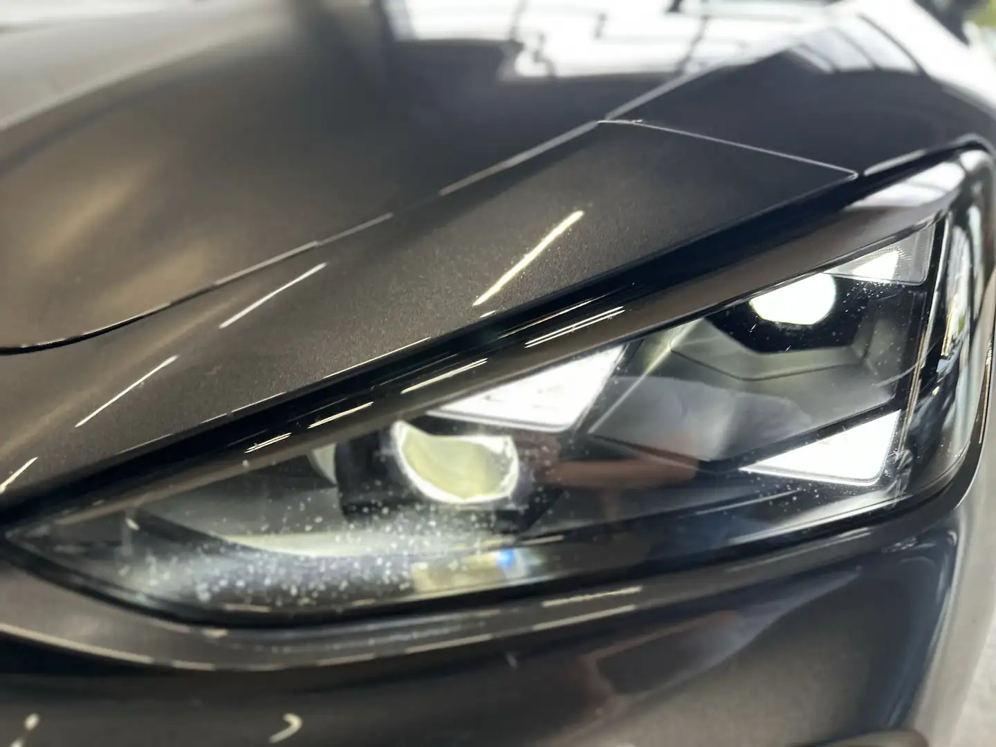 CUPRA Leon VZ Sennheiser Progr.Design Pano 19´´Pure P. Gris - 2