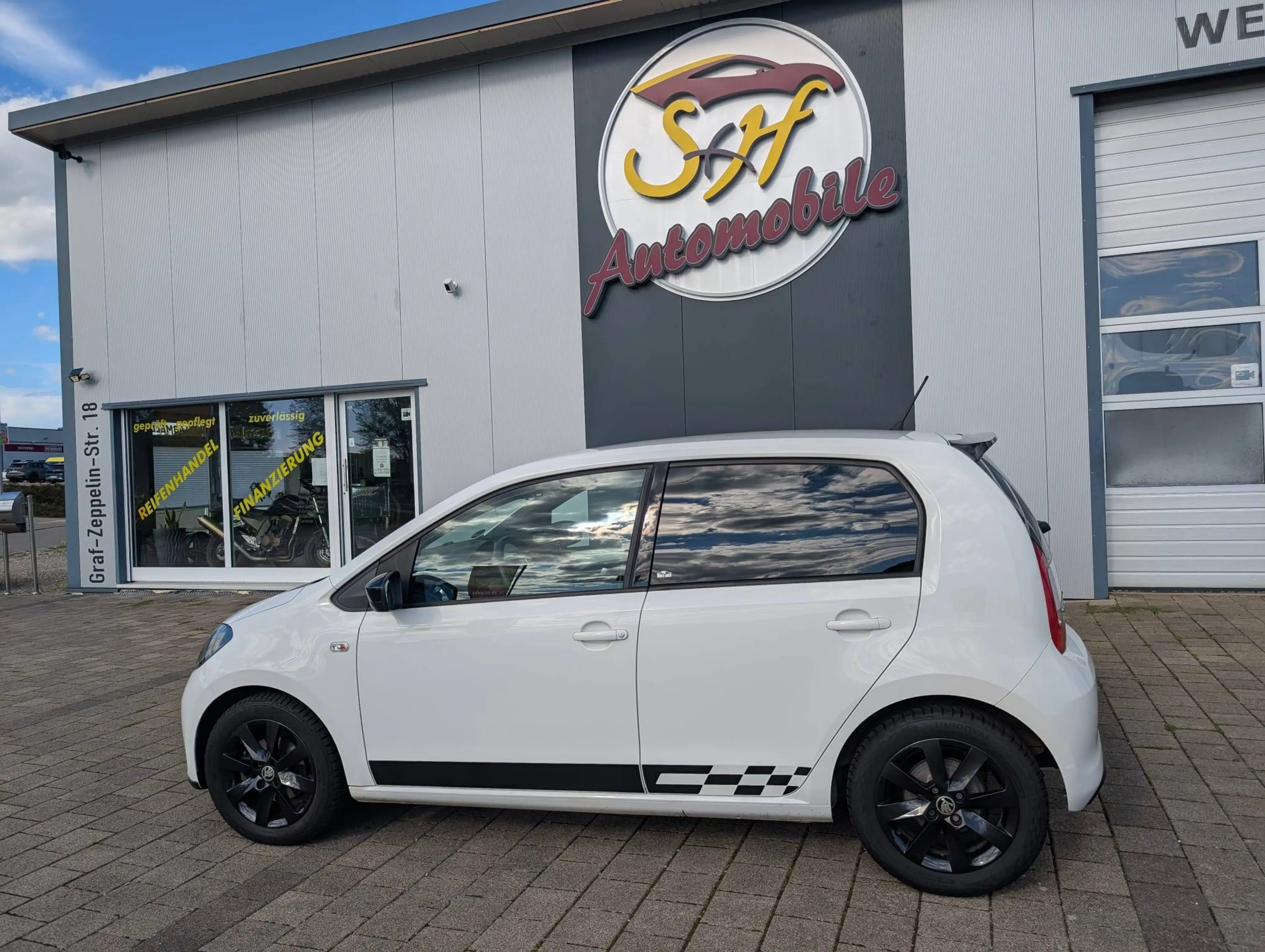 Skoda Citigo Monte-Carlo,1.Hand,Alufelgen,PDC,SHZ — photo 3
