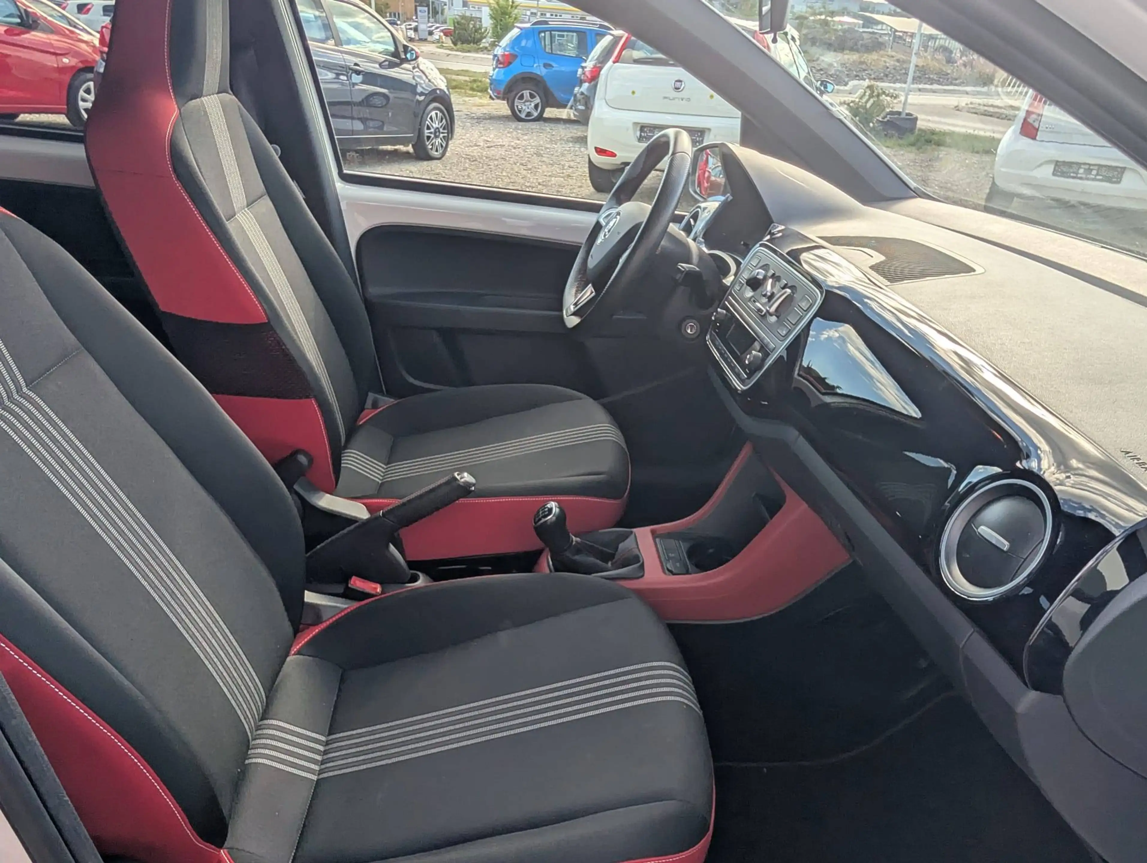 Skoda Citigo Monte-Carlo,1.Hand,Alufelgen,PDC,SHZ — photo 12