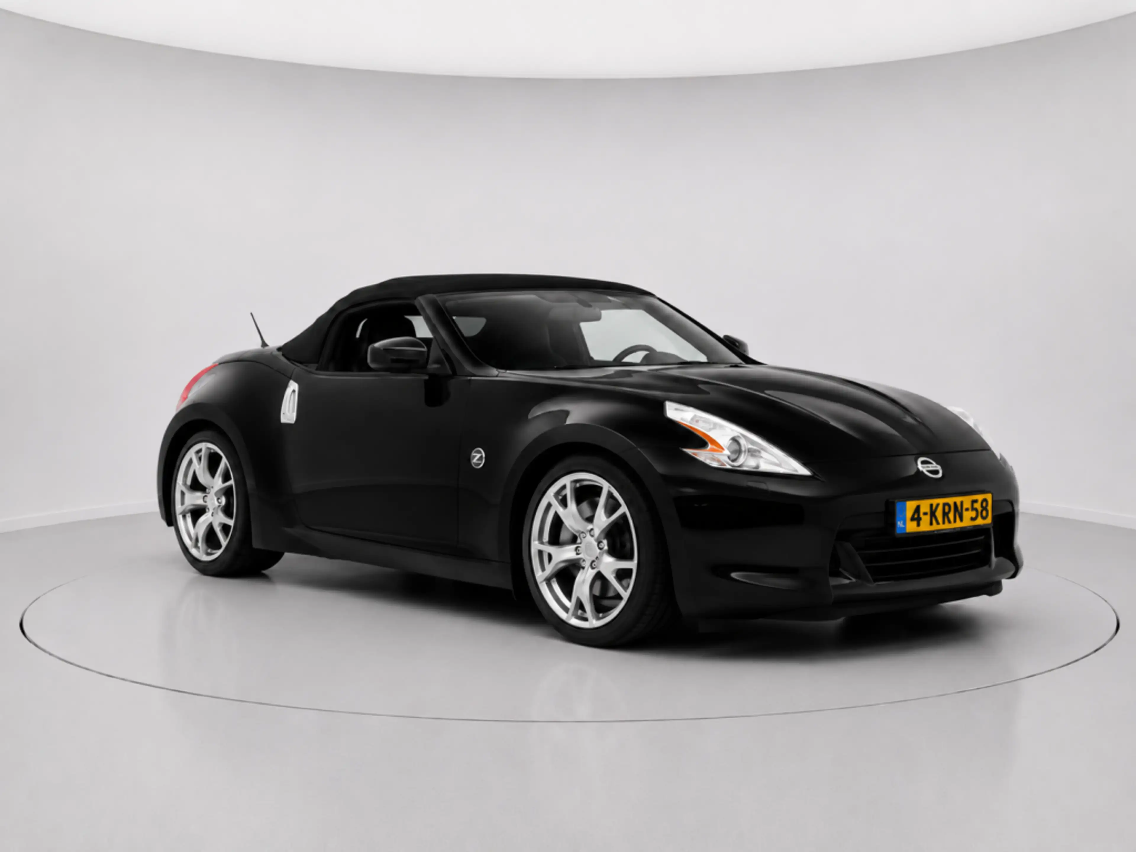 Nissan 370Z 3.7 V6 Pack Roadster — photo 9