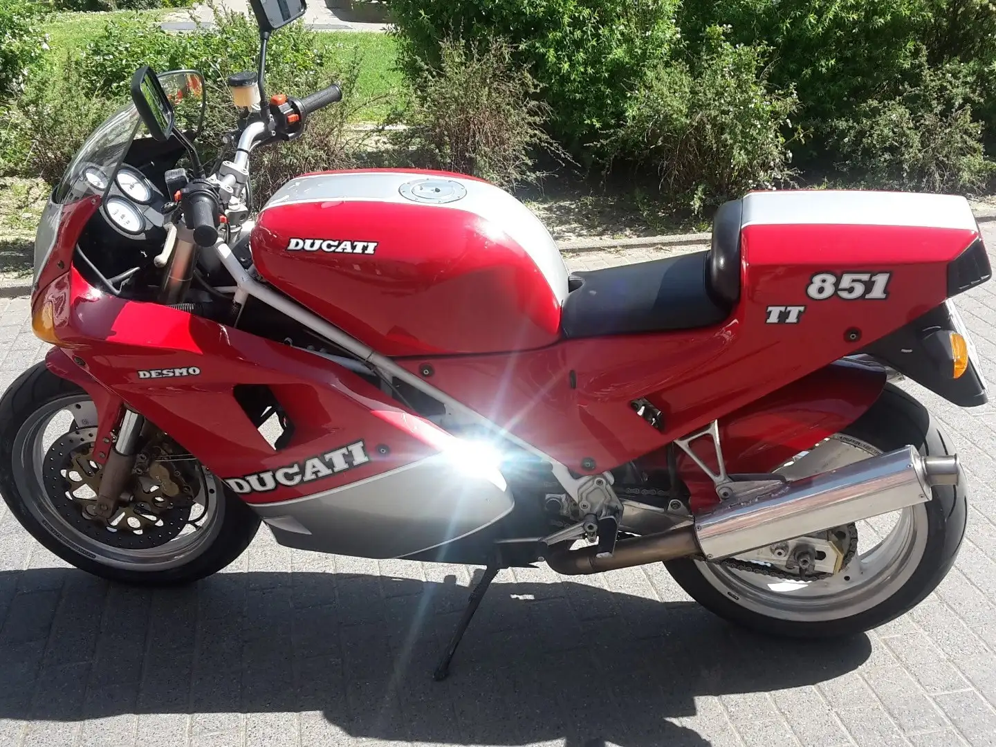 Ducati 851 Czerwony - 2
