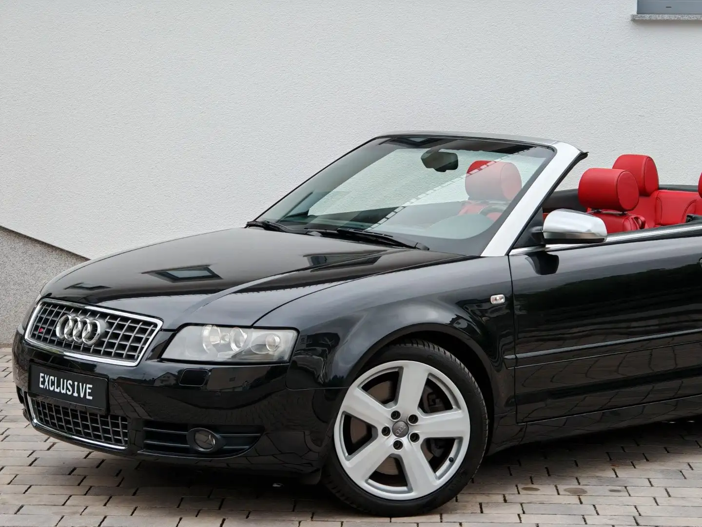 Audi S4 CABRIO | V8 HANDSCHALTER | NUR 82 TKM! | BRD Noir - 1