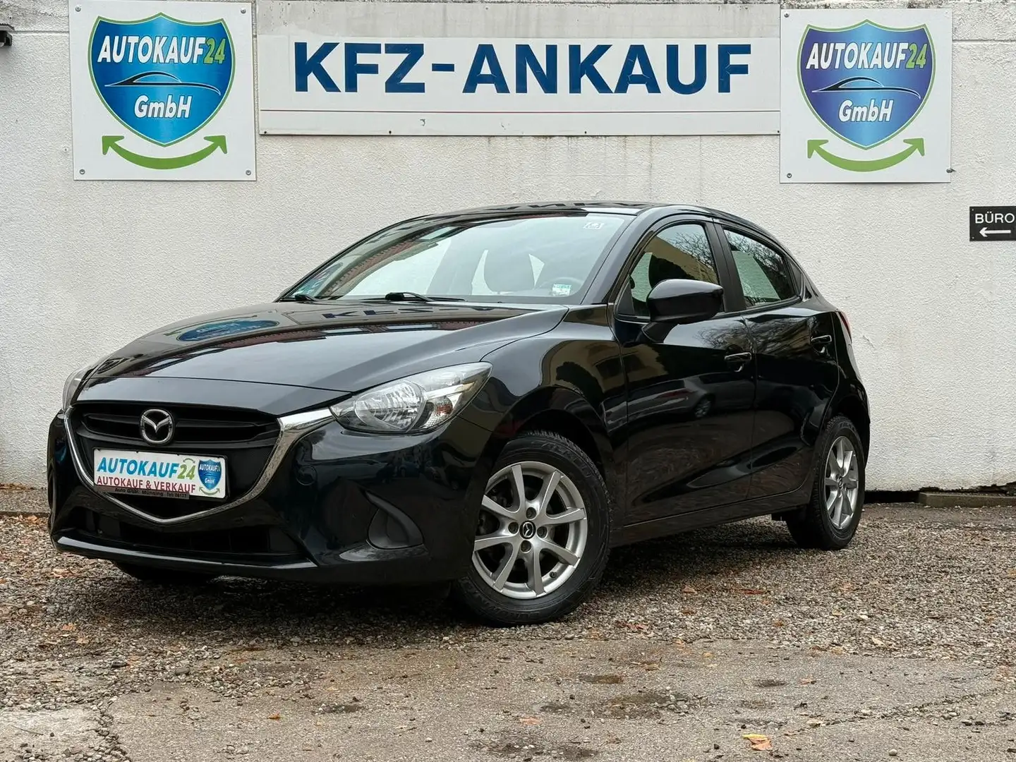 Mazda 2 Lim. Center-Line *EURO6*TUV NEU* Schwarz - 1