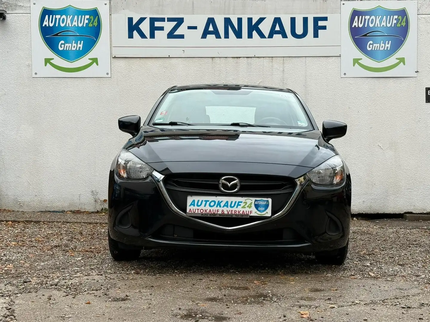Mazda 2 Lim. Center-Line *EURO6*TUV NEU* Schwarz - 2