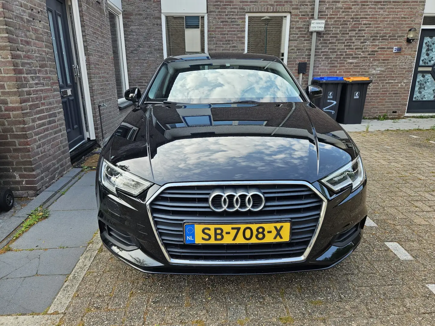 Audi A3 1.0 TFSI Limousine - 1