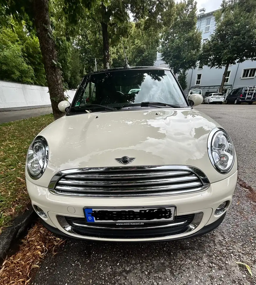 MINI Cooper Cabrio