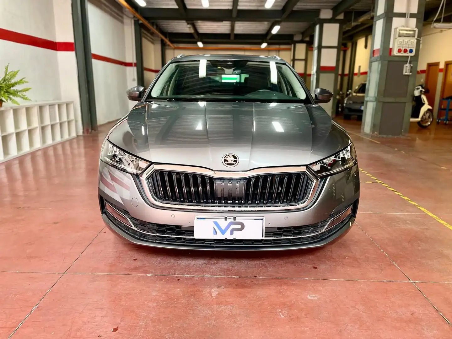 Skoda Octavia 1.5 G-TEC DSG Wagon Style Grigio - 2