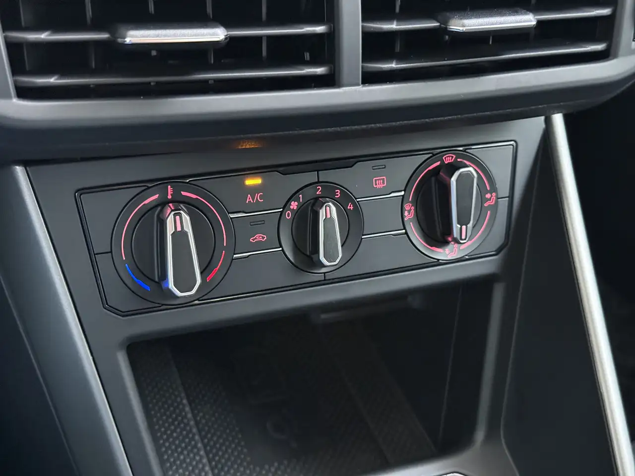 Volkswagen Polo 1.0TGI CNG 5Drs Adap.Cruise Apple Carplay Android, миниатюра 17