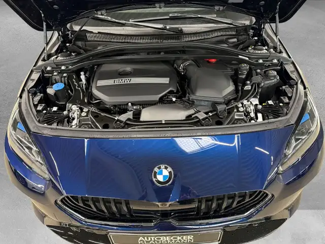 BMW M view 14