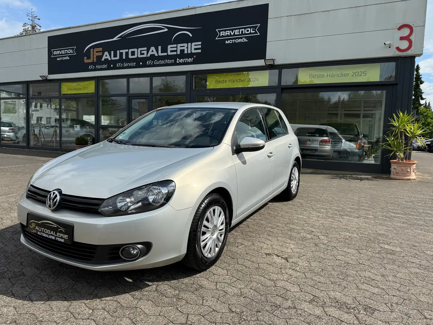Volkswagen Golf Trendline"Automatik"TÜV/NEU"12MonateGarantie Grijs - 1