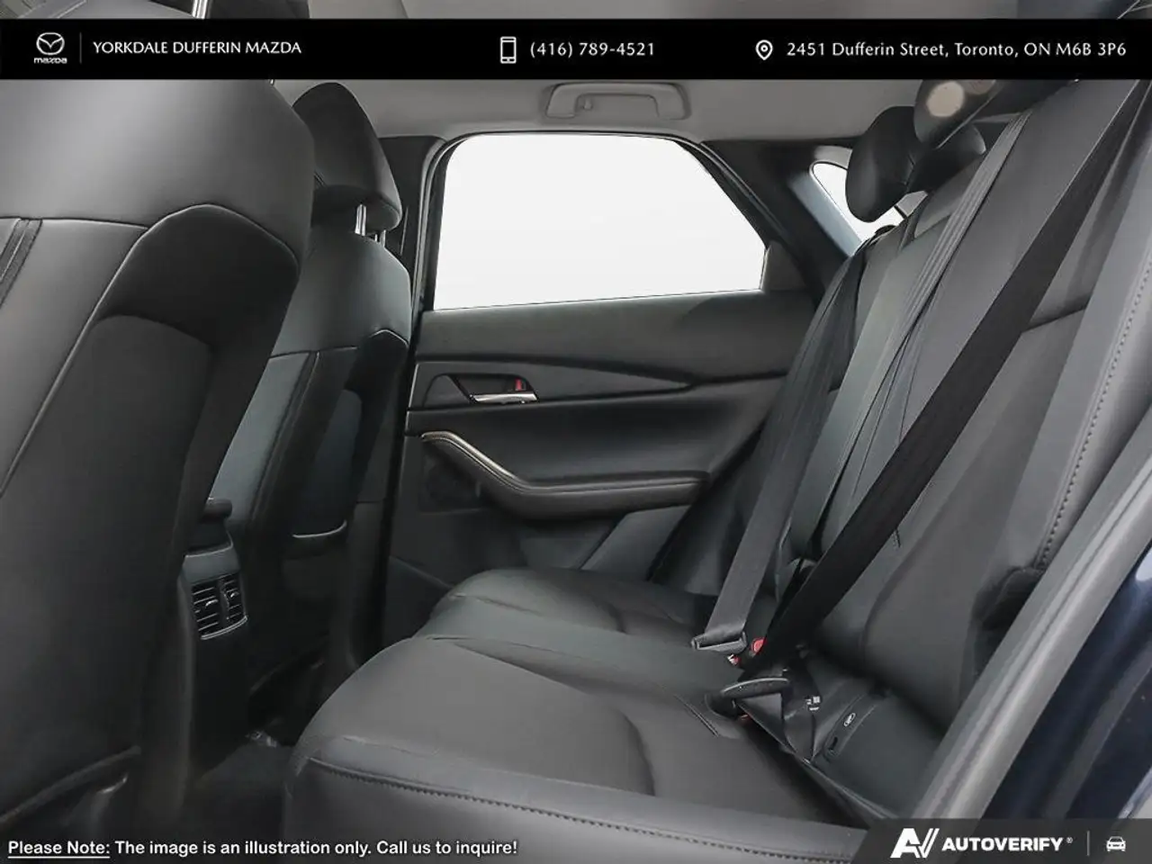 Mazda CX-30 снимка Mazda CX-30
