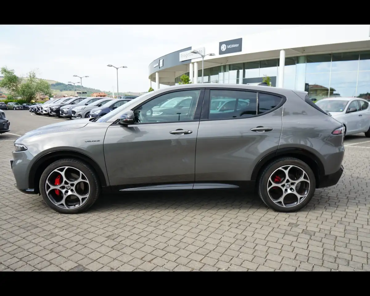 Alfa Romeo Tonale 2025