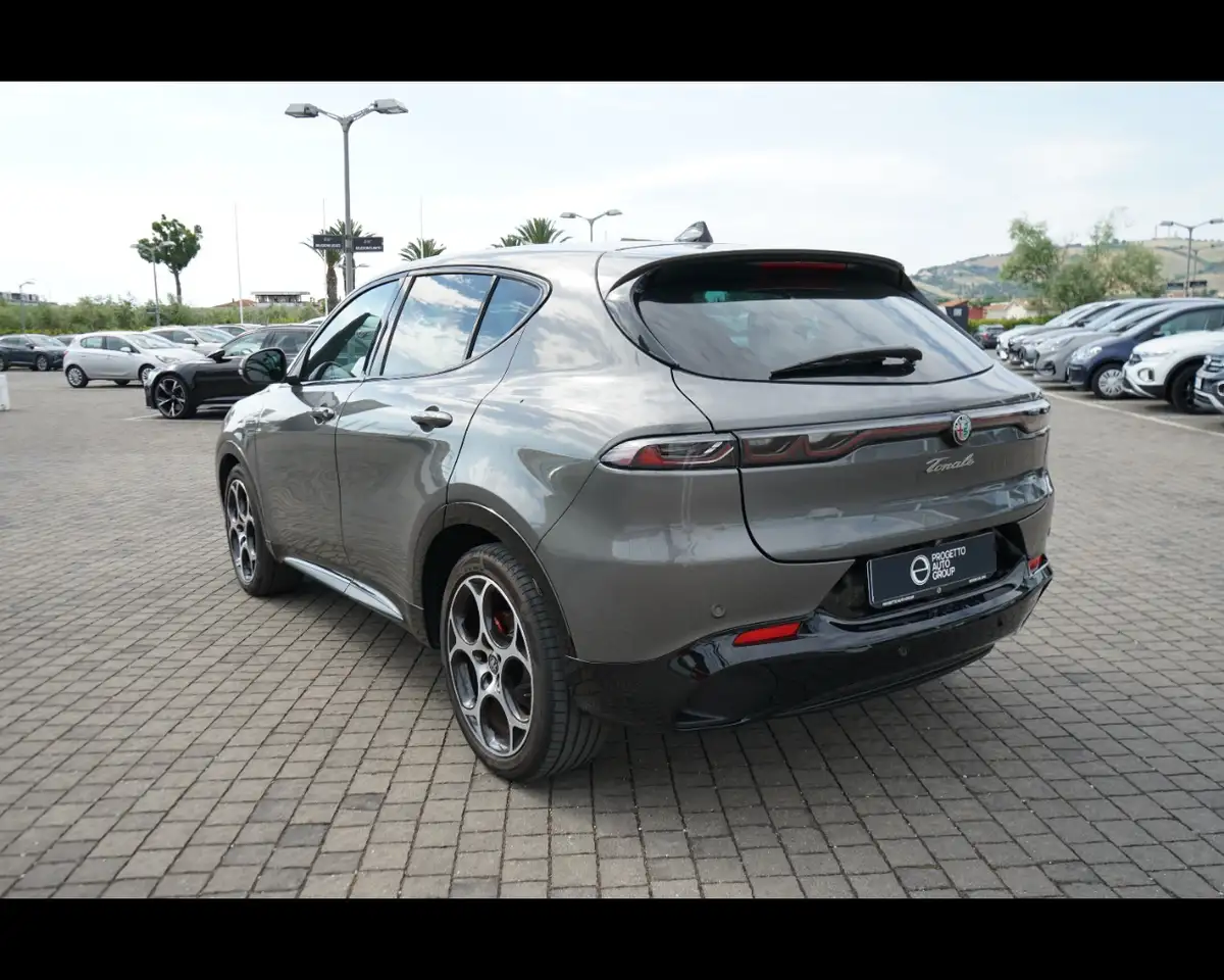 Alfa Romeo Tonale 2025