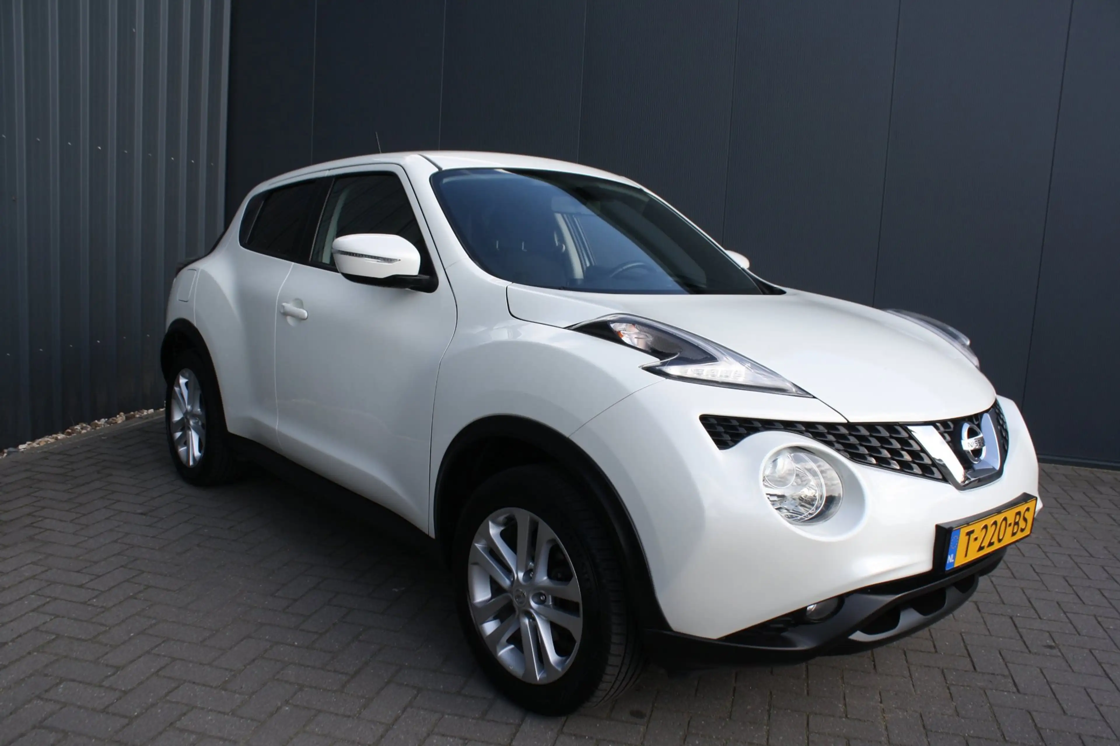 Nissan Juke 1.6 Acenta - AUTOMAAT - LPG G3 - NAVIGATIE - CAMER — photo 8