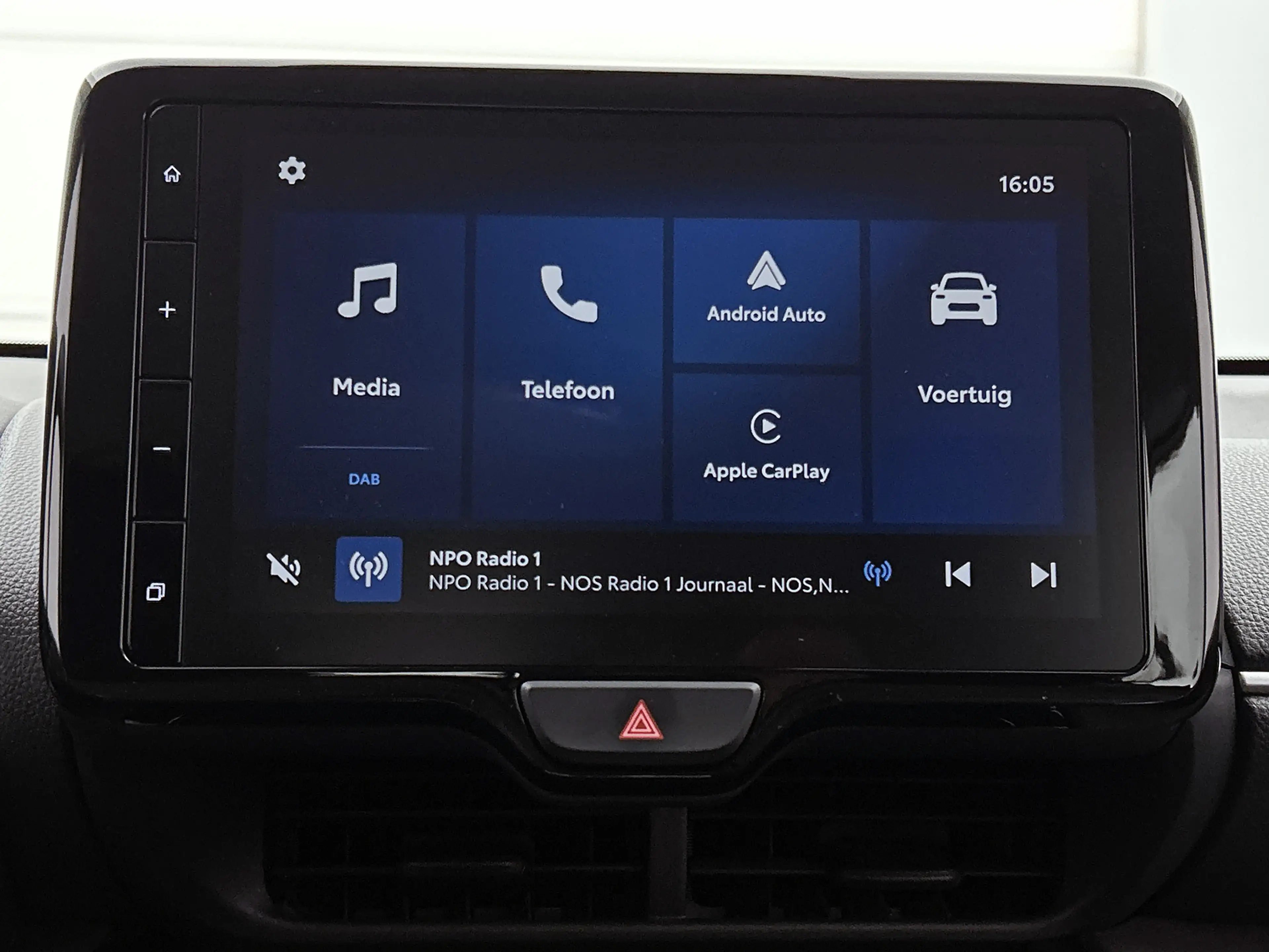 Toyota Yaris Cross 1.5 Hybrid 115 Active | BTW voertuig | Apple CarPl — photo 7