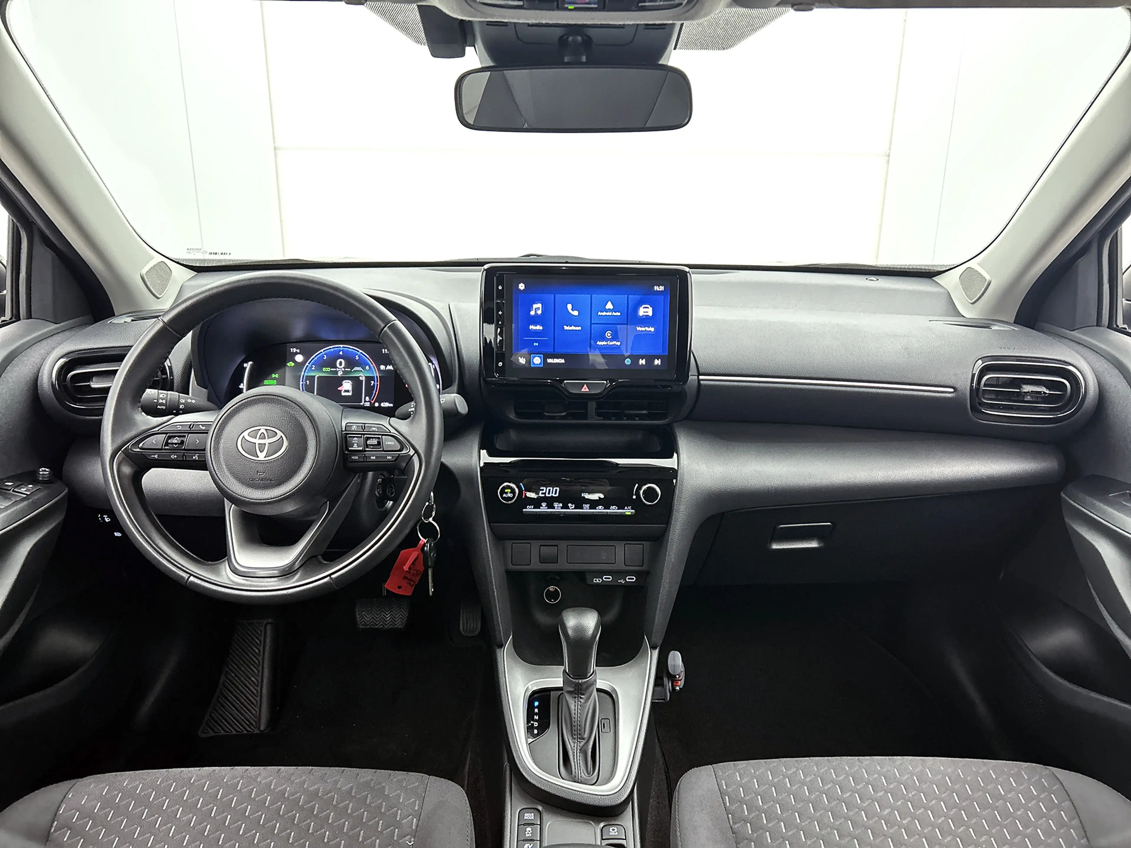 Toyota Yaris Cross 1.5 Hybrid 115 Active | BTW voertuig | Apple CarPl — photo 4
