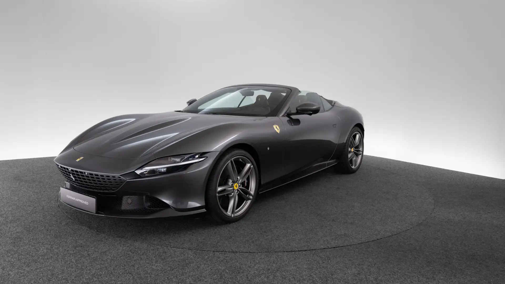 Ferrari Roma Spider FERRARI SINGEN Grau - 1