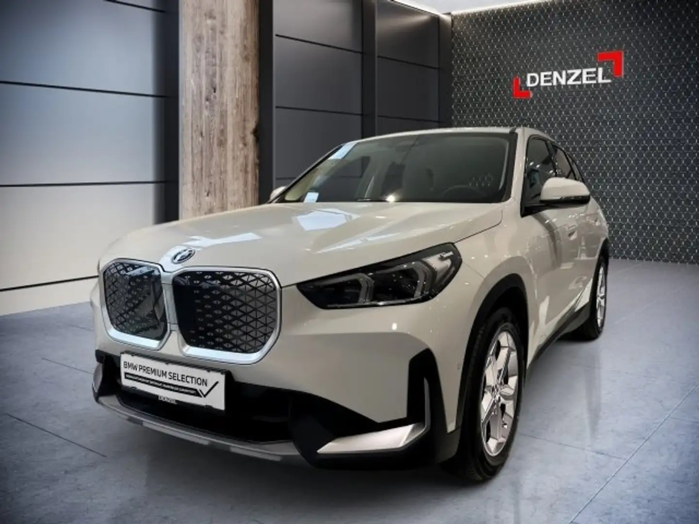 BMW iX1 eDrive20 U11 Weiß - 2