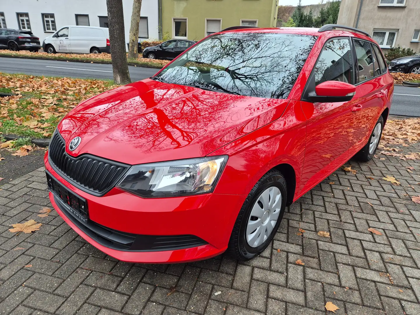 Skoda Fabia Cool Plus Rot - 2