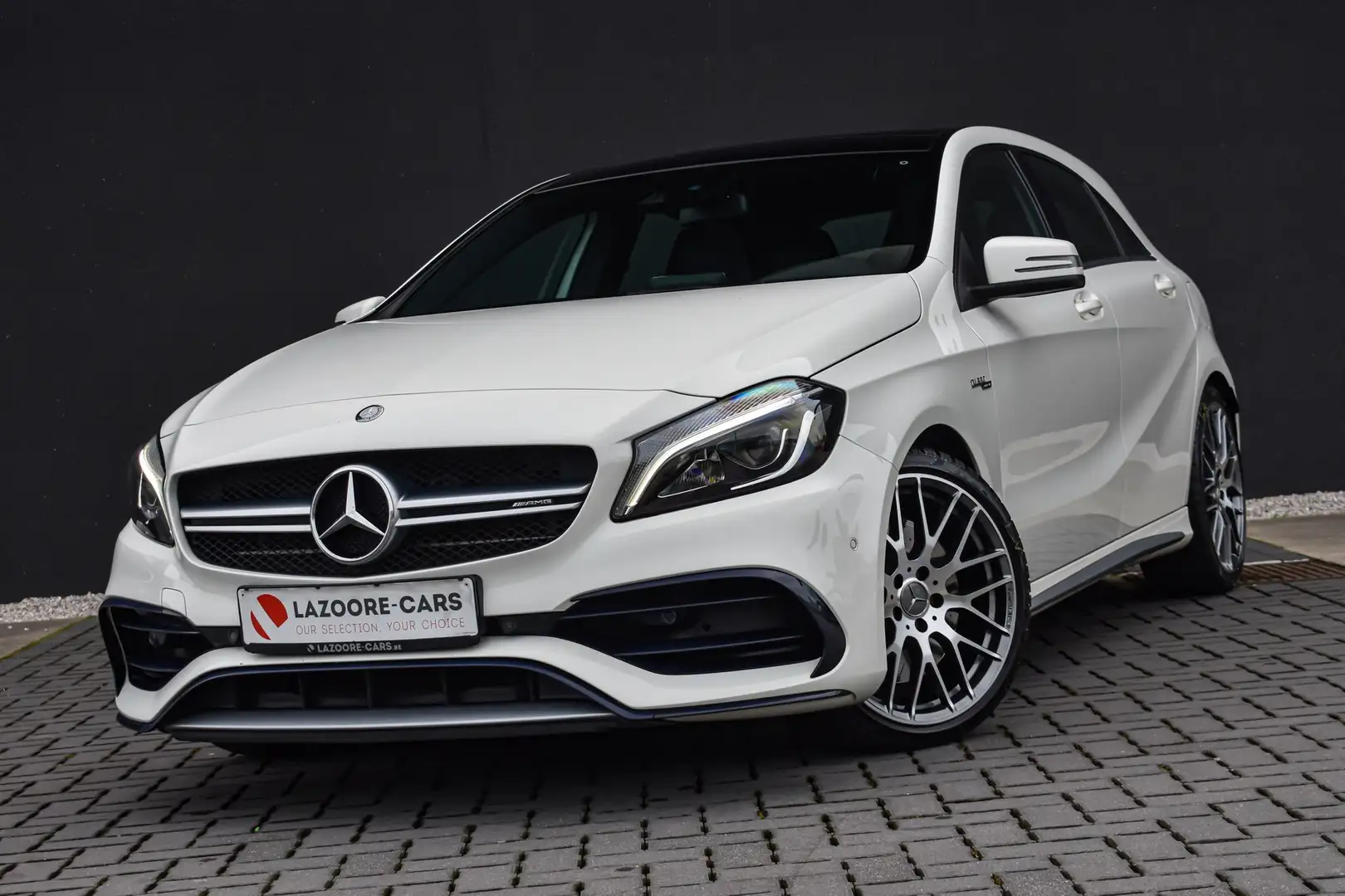 Mercedes-Benz A 45 AMG 4-Matic - H&K - Pano - Wit - 1