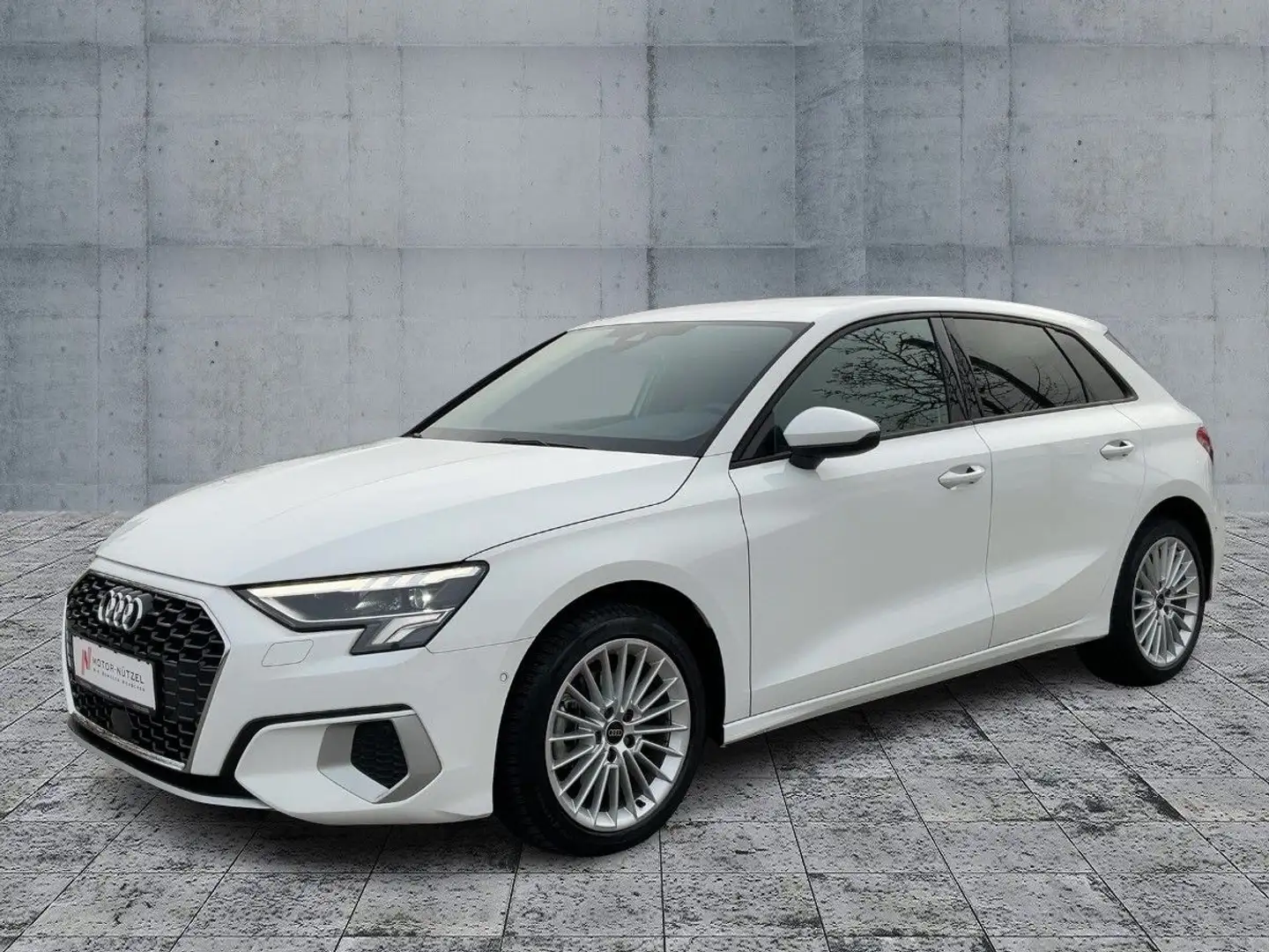 Audi A3 35TFSI S-TR ADVANCED LED+NAV+SHZ+VC Weiß - 2