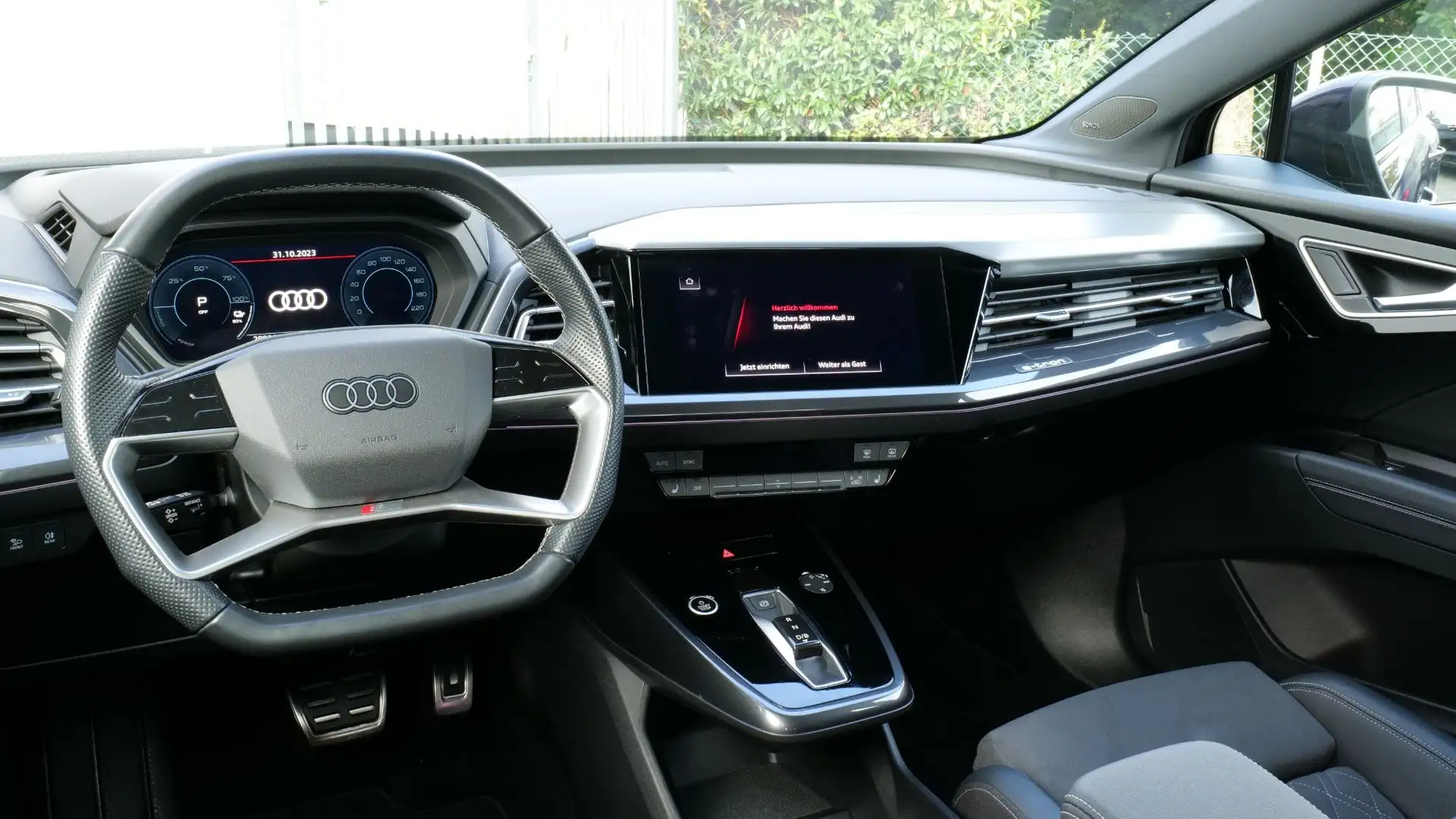 Audi Q4 e-tron 40 e-tron 150kW ljubičasta - 2
