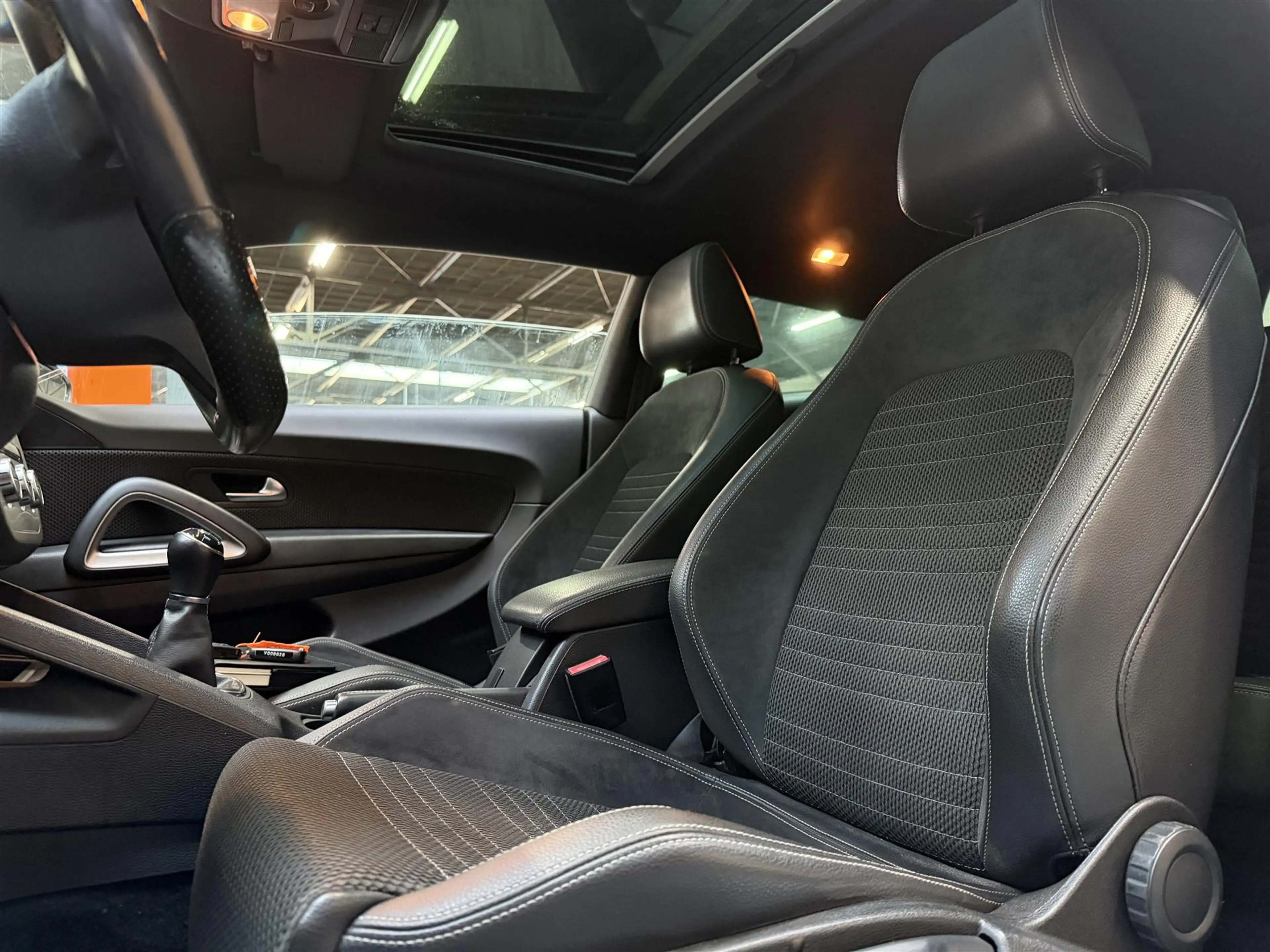 Volkswagen Scirocco 1.4 TSI| Dak | Cruise | Navi | Clima — photo 12