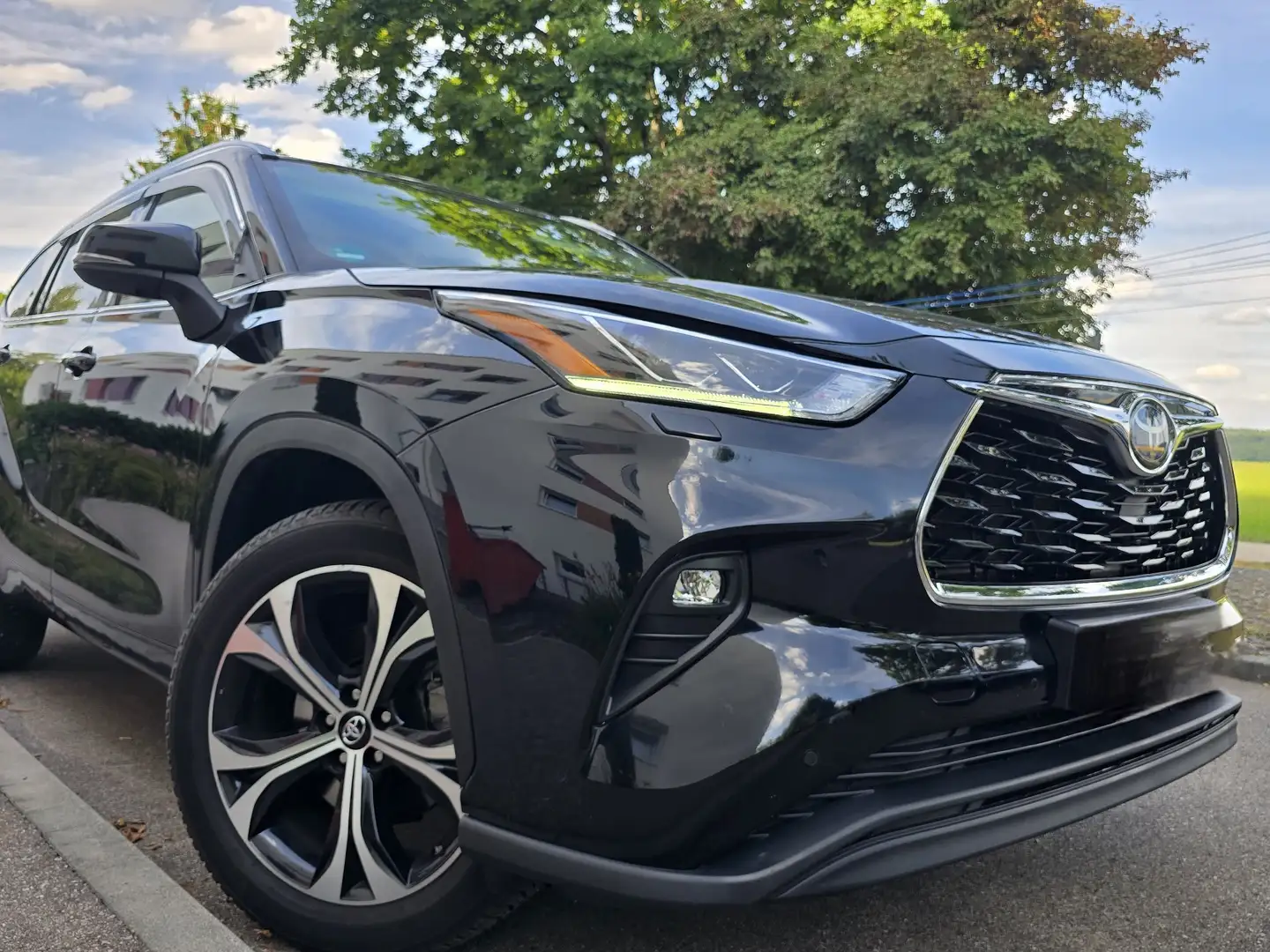 Toyota Highlander 2.5 Hybrid Executive Noir - 1