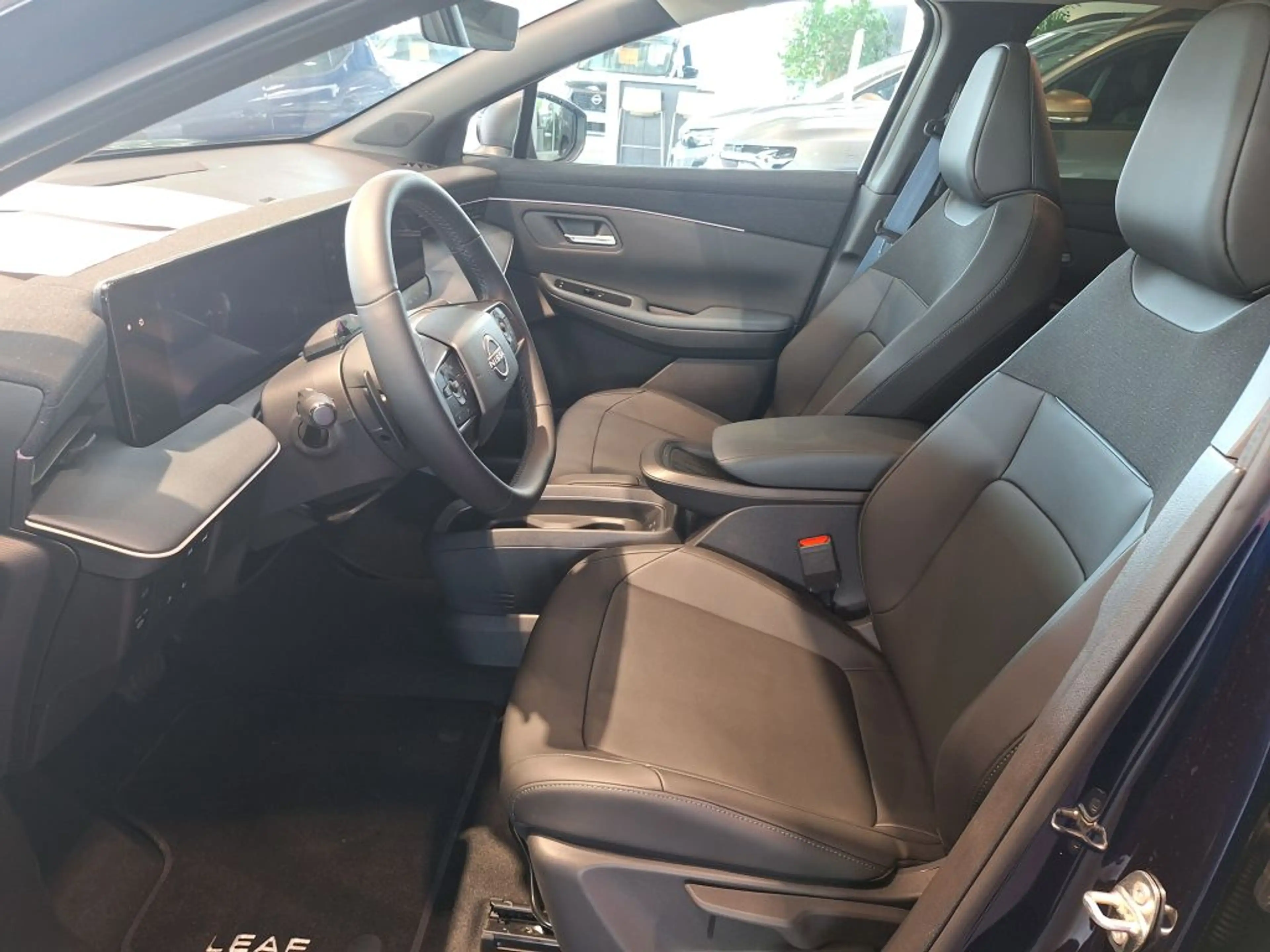 Nissan Leaf 75 kWh Advance — photo 9