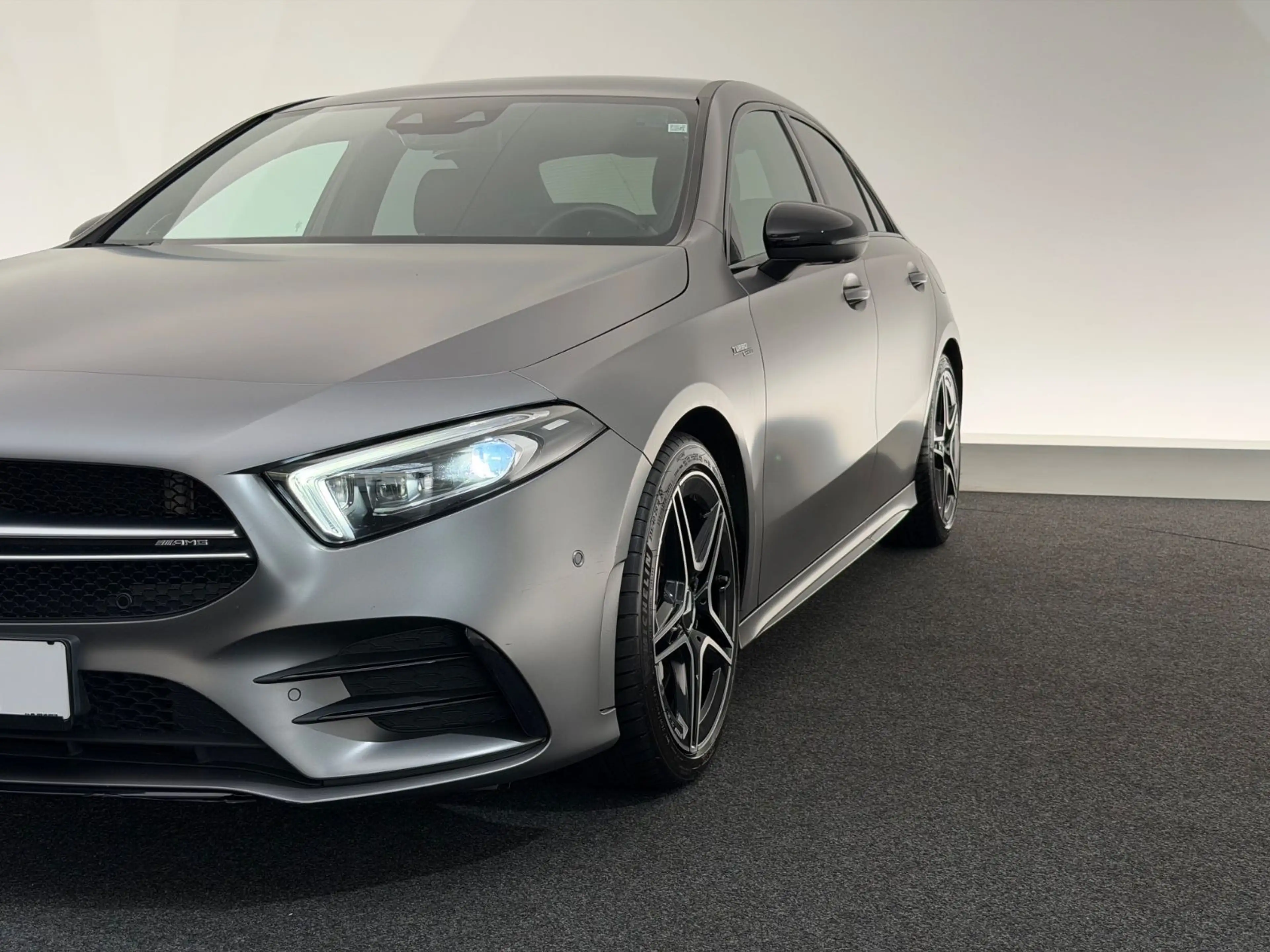 Mercedes-Benz A 35 AMG A35 AMG Lim. 4Ma.*NIGHT*MULTIBEAM-360°-BURMESTER — photo 14
