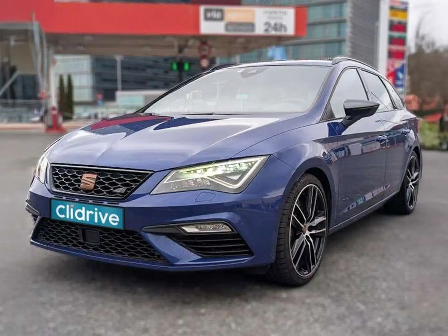 SEAT Leon ST 2.0 TSI S&S Cupra 4Drive DSG 300 Blau - 2