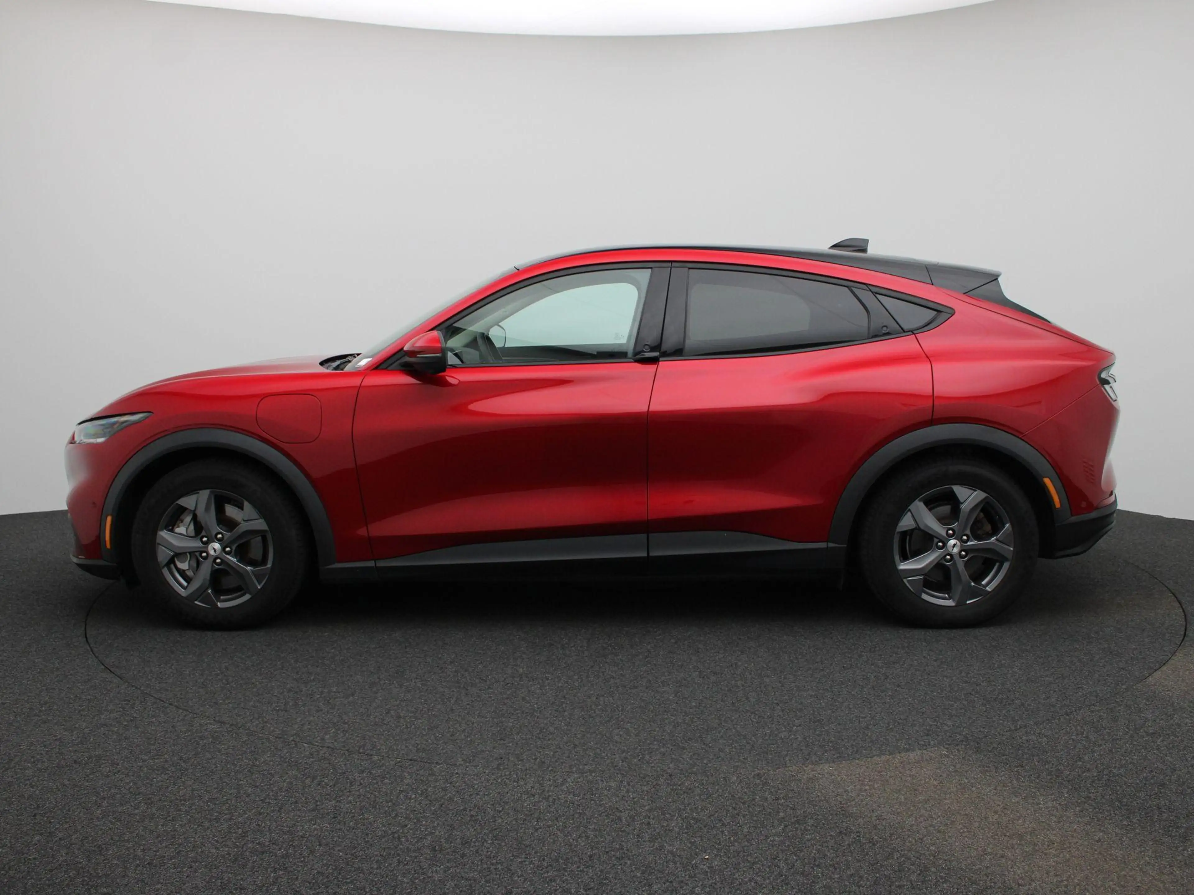Ford Mustang Mach-E RWD 75 kWh | 258 PK | TECHNOLOGY PACK + | HANDSFRE — photo 4