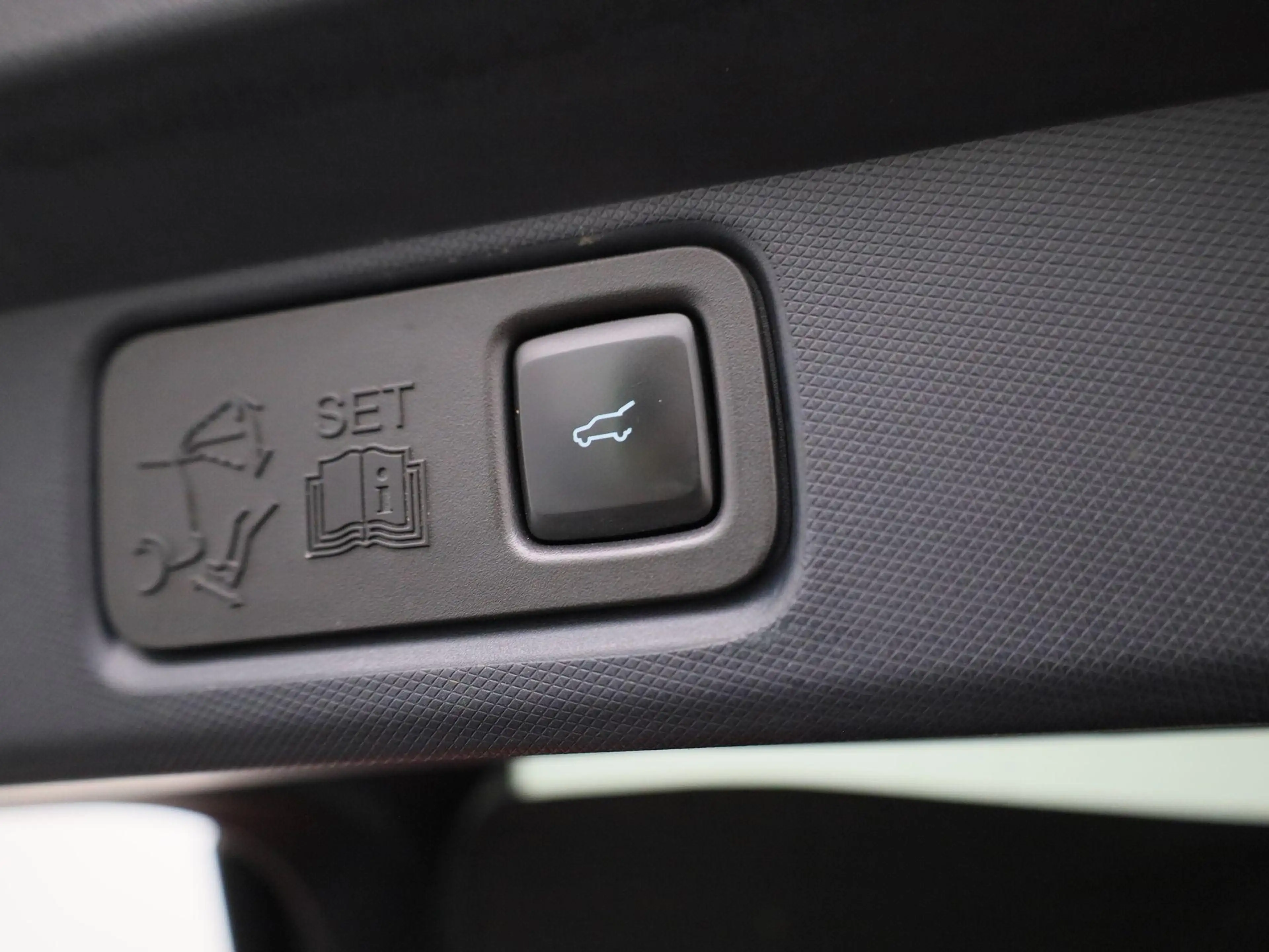 Ford Mustang Mach-E RWD 75 kWh | 258 PK | TECHNOLOGY PACK + | HANDSFRE — photo 12