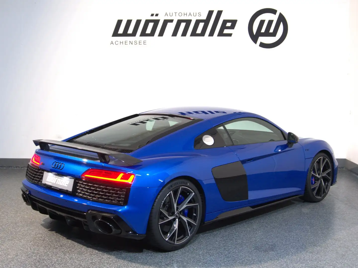 Audi R8 V10 performance quattro Blau - 2